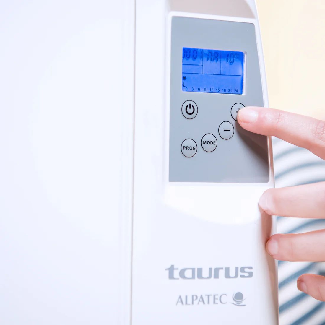 ELECTRIC RADIATOR- TAURUS- MALBORK 600 (2EH)_1
