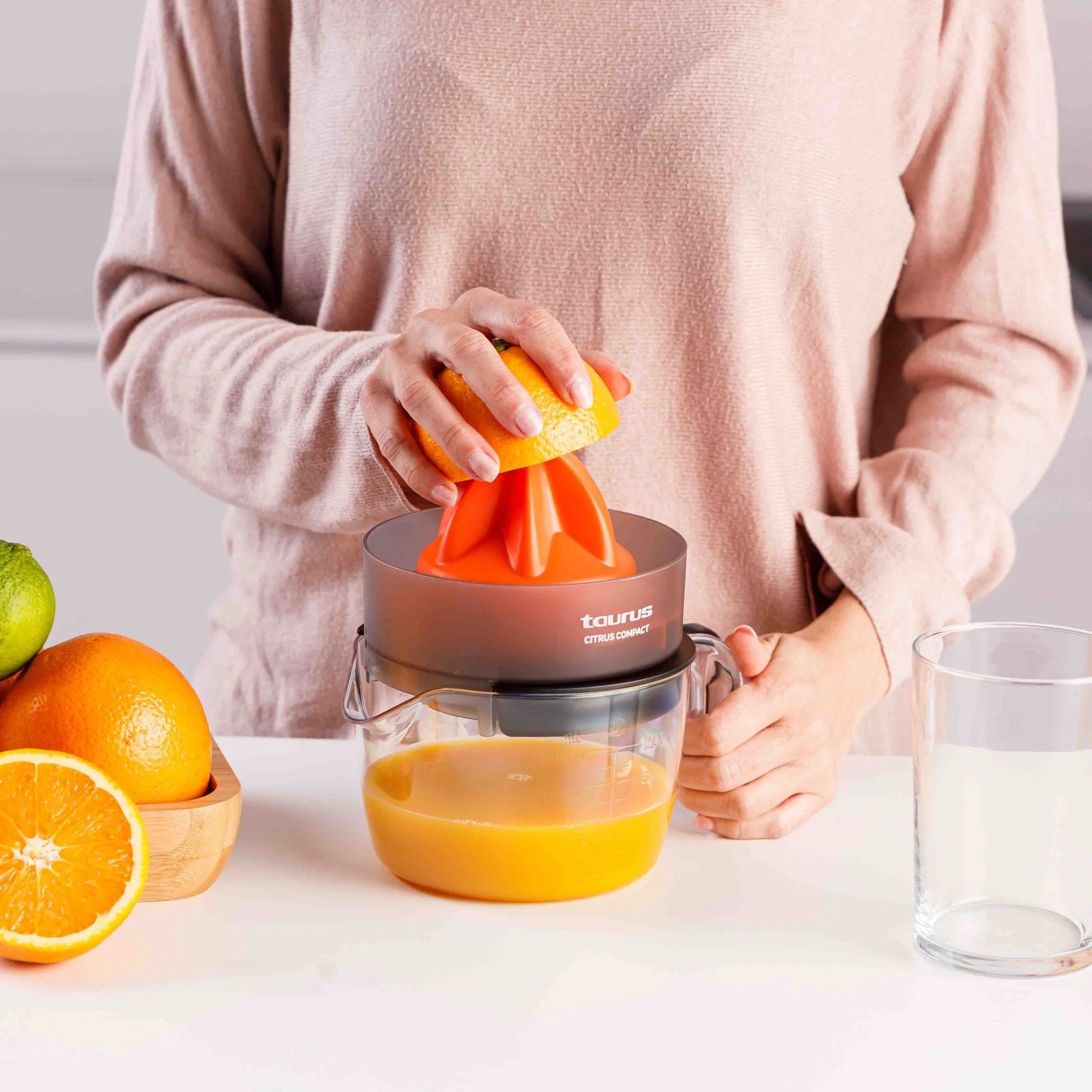 SQUEEZER - TAURUS- CITRUS COMPACT_2
