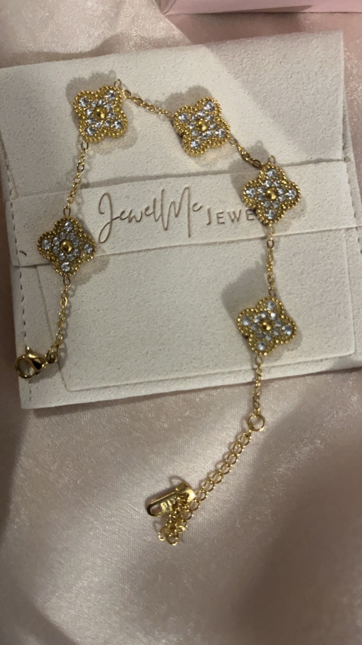 Gold Diamond Clover Bracelet  _2