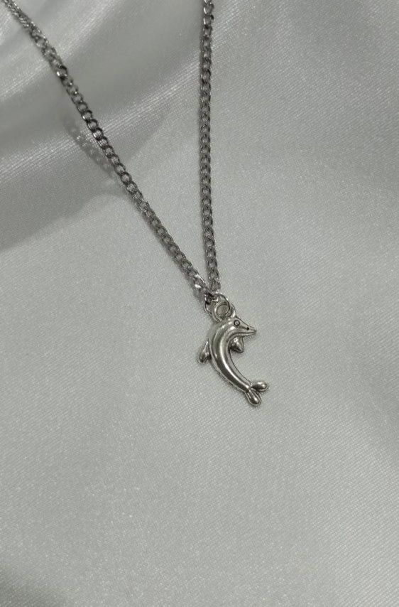 Pendant necklaces by The Charm Lab_4