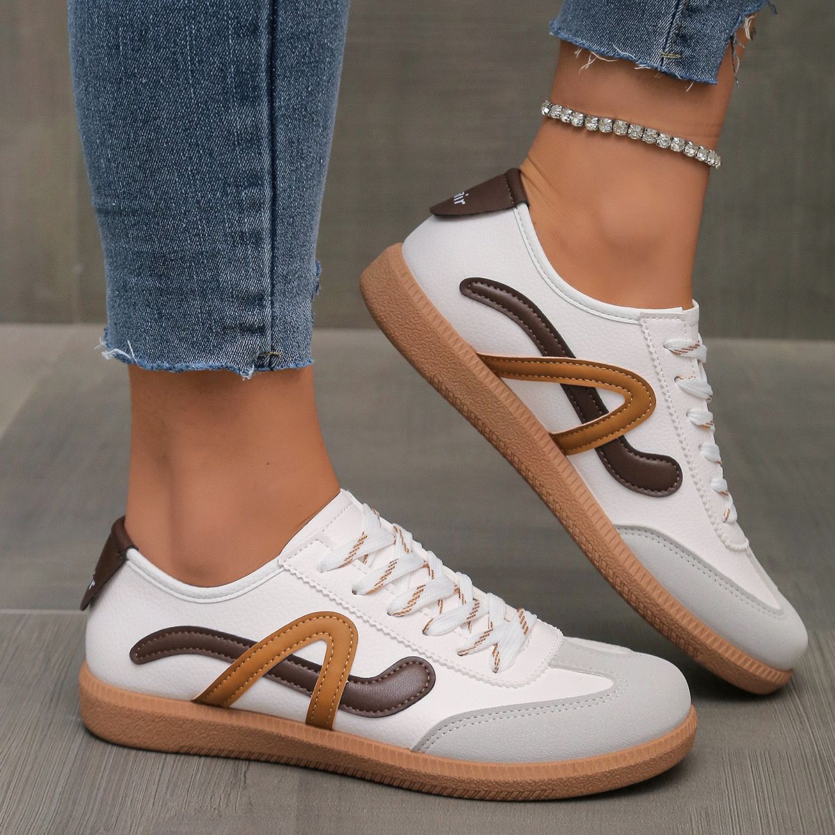 Sneakers 16,000 Brown usafiri tu_3