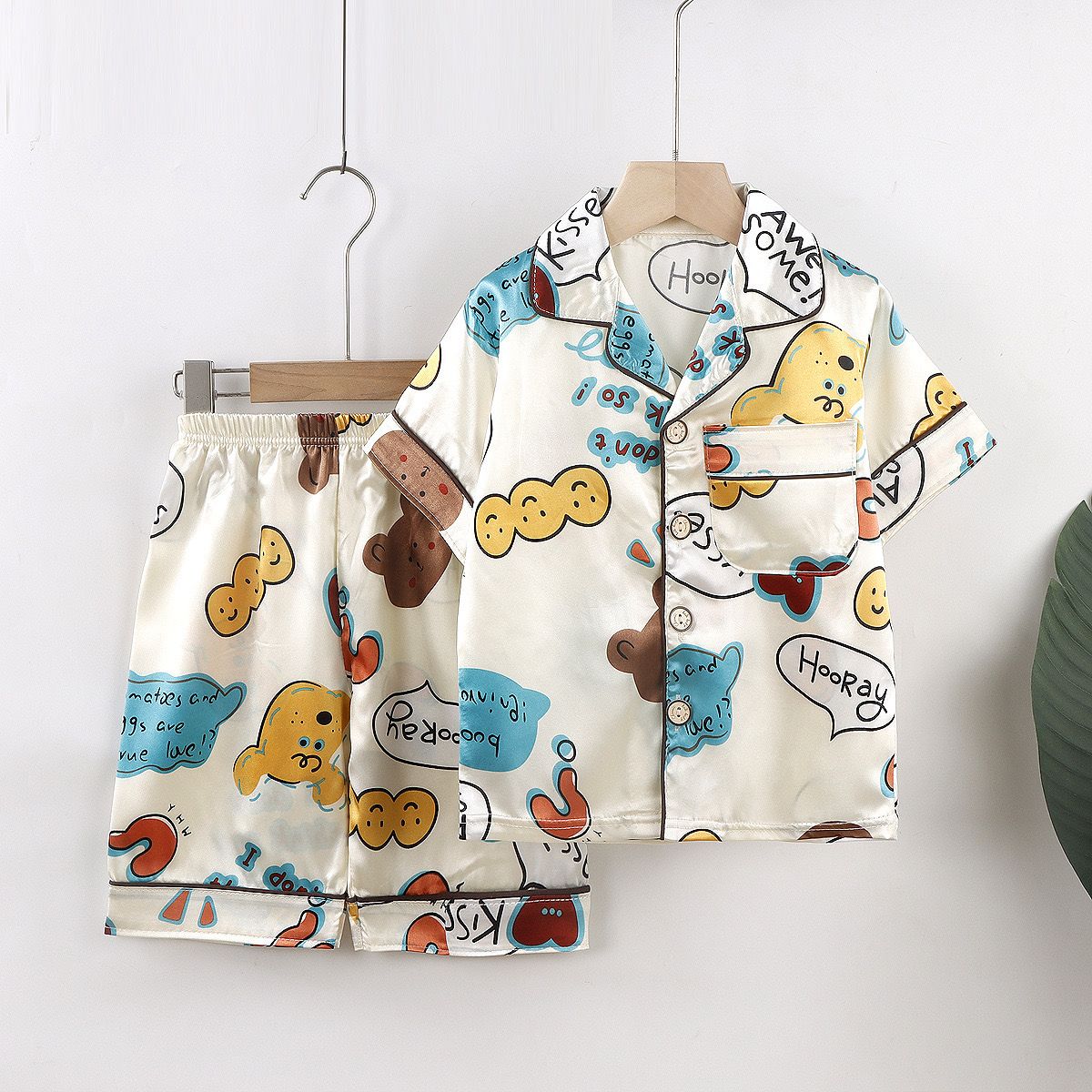 Kids Pajama 9,500 cream usafiri tu_0