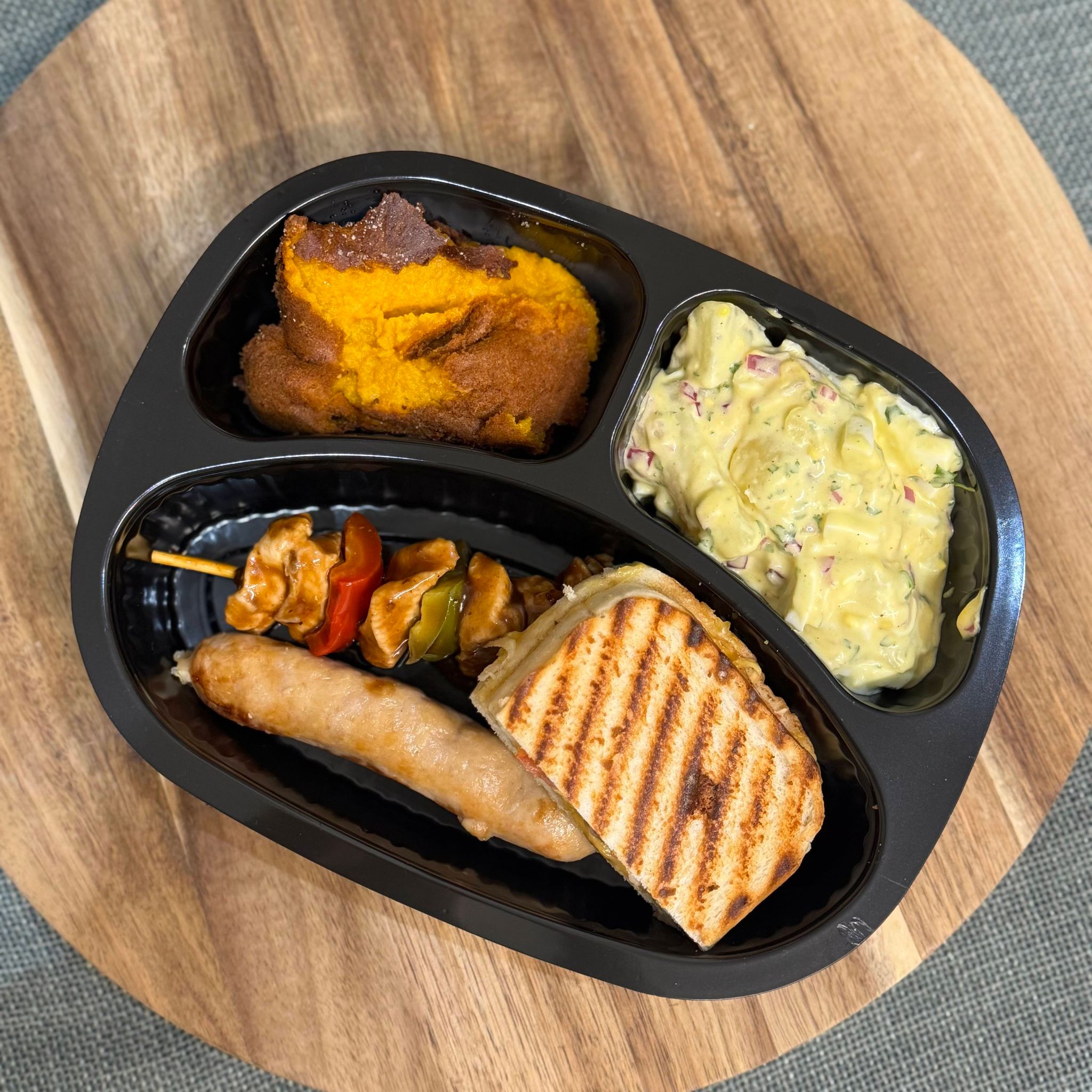 11/07 FRIDAY- BRAAI BAKKIE_0