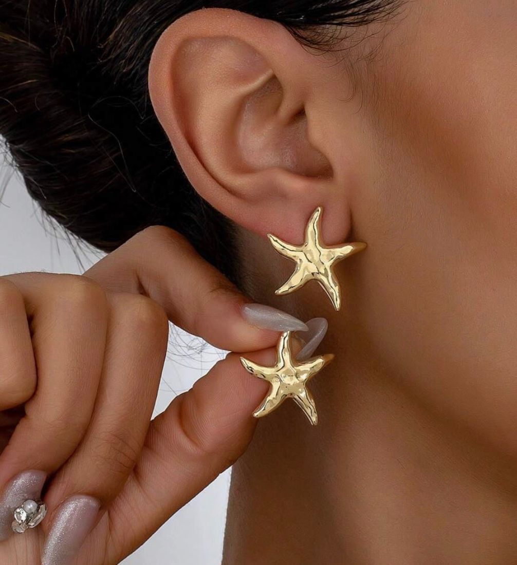 Serene Stud Earrings_0