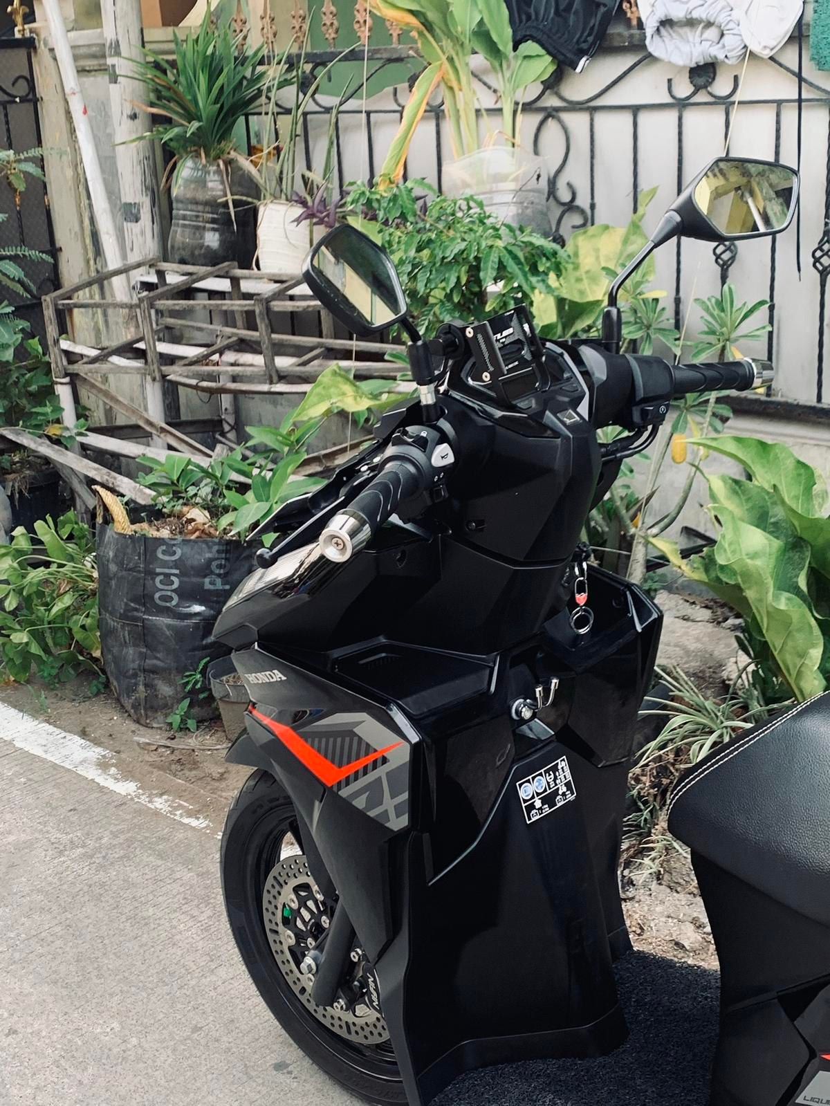 VARIO 125 CBS ISS 2024_4