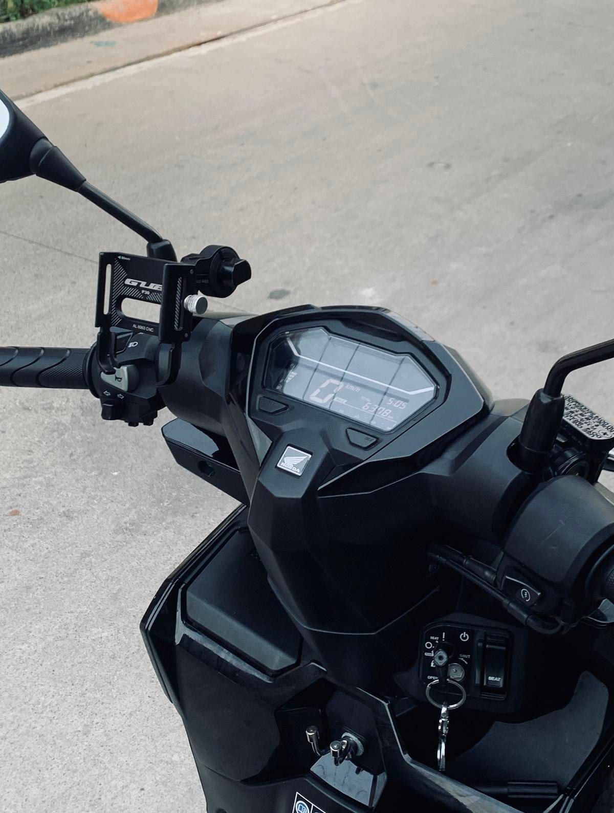 VARIO 125 CBS ISS 2024_8