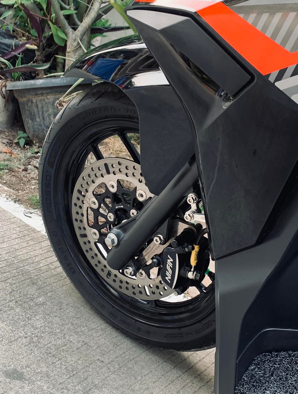 VARIO 125 CBS ISS 2024_5