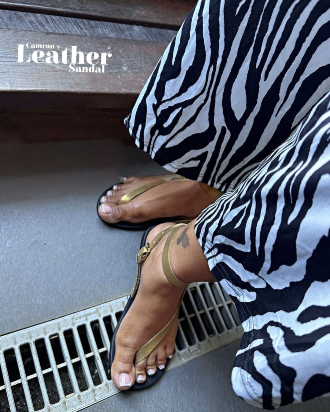 Sleek Strap Sandals_0