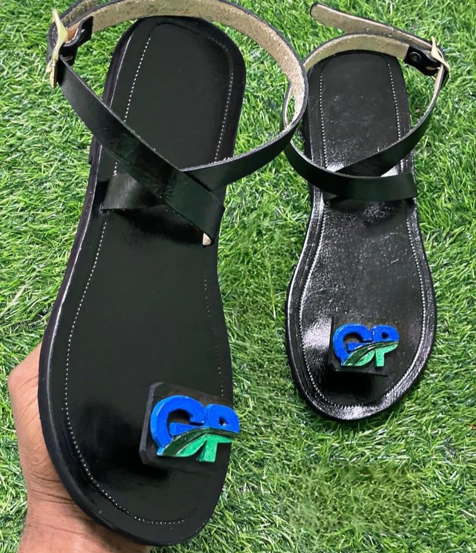 Custom Logo Sandal_5