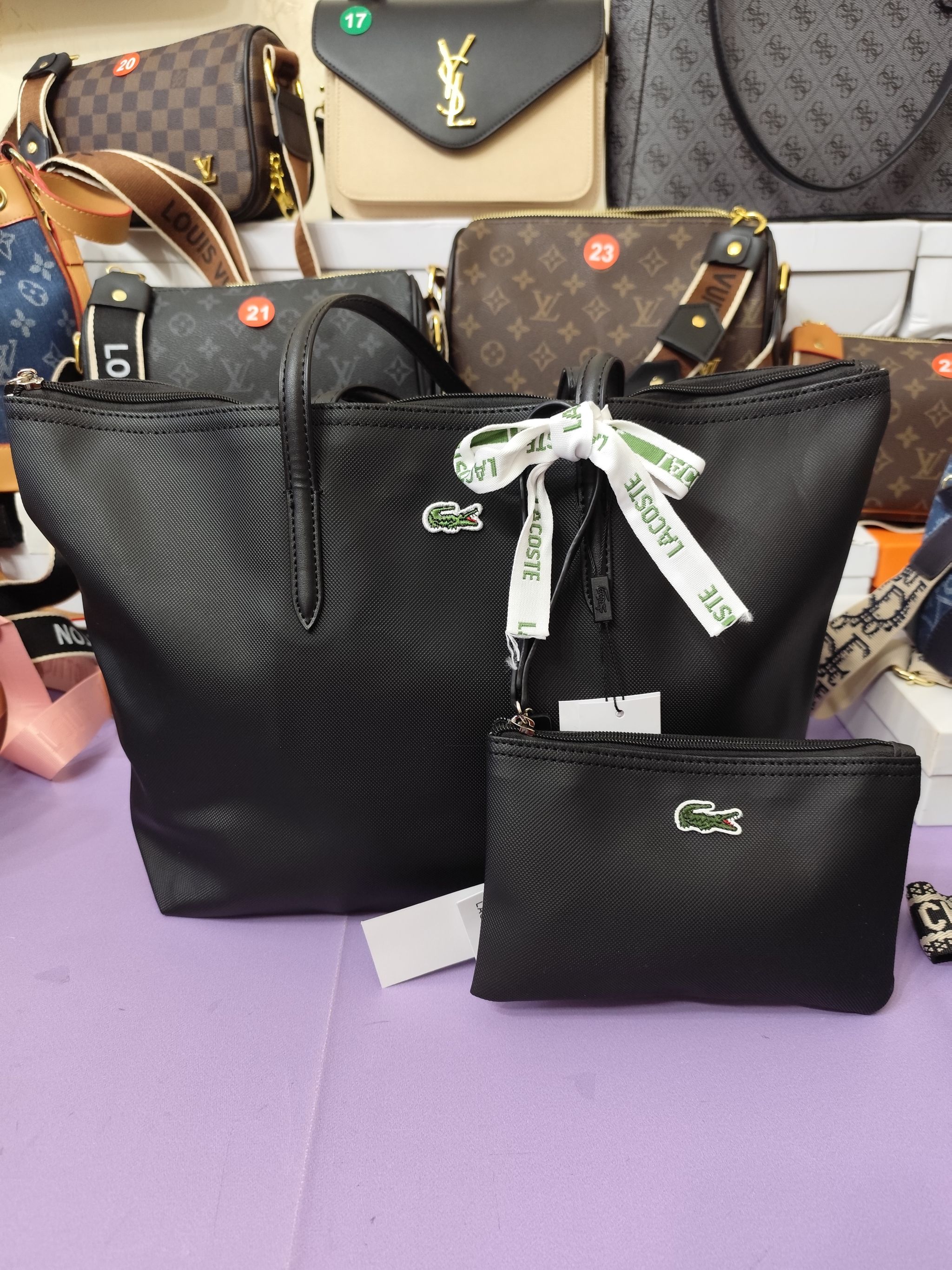 Bolsos Lagarto con cartera, negro_0