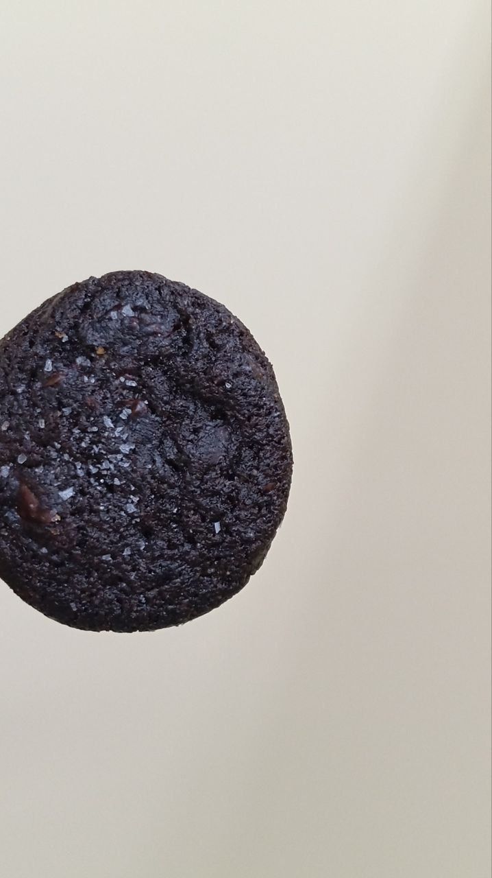 Classic Double Chocolate Seasalt Cookies (165g) Pouch_0