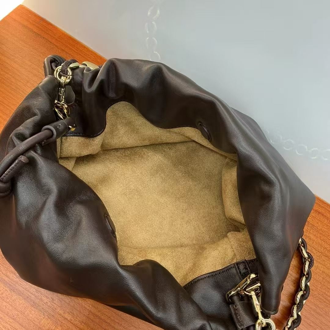 Cloud Bag in Lambskin_4