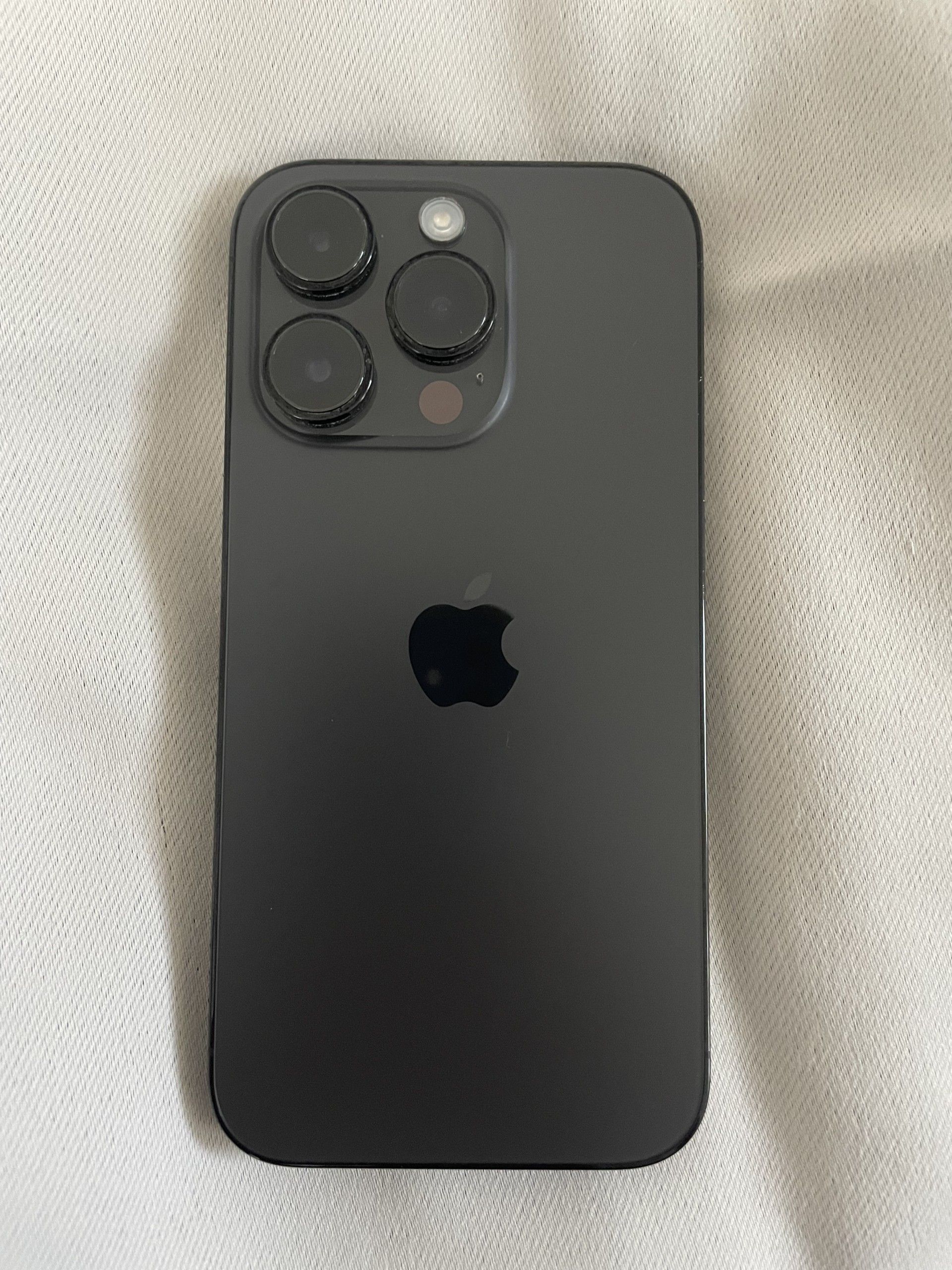 iPhone 14 Pro 128Gb (venant presque neuf - Garantie 3 mois sauf écran)_2