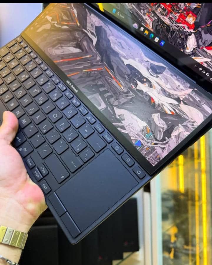 ASUS ZENBOOK 14 PRO ,Ram :32 SSD : 2T_1