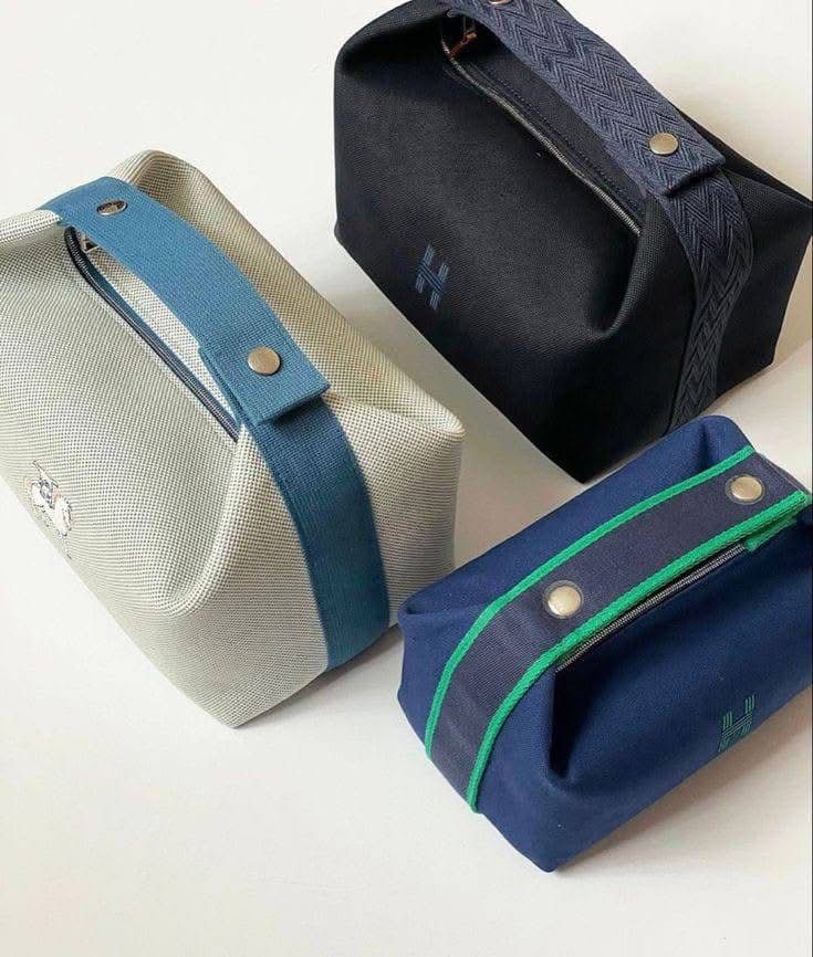 Sac de rangement maquillage et soins_5