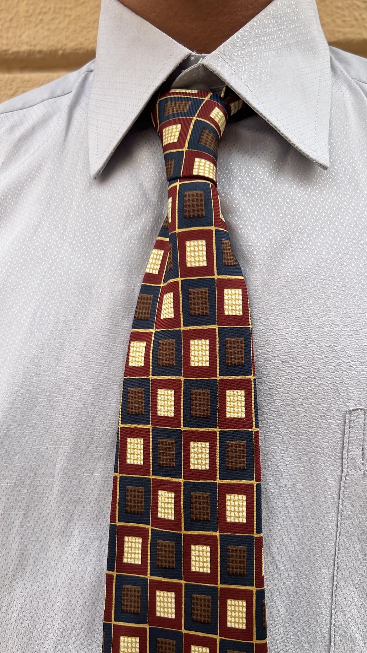 Classic Grid Design Tie_0