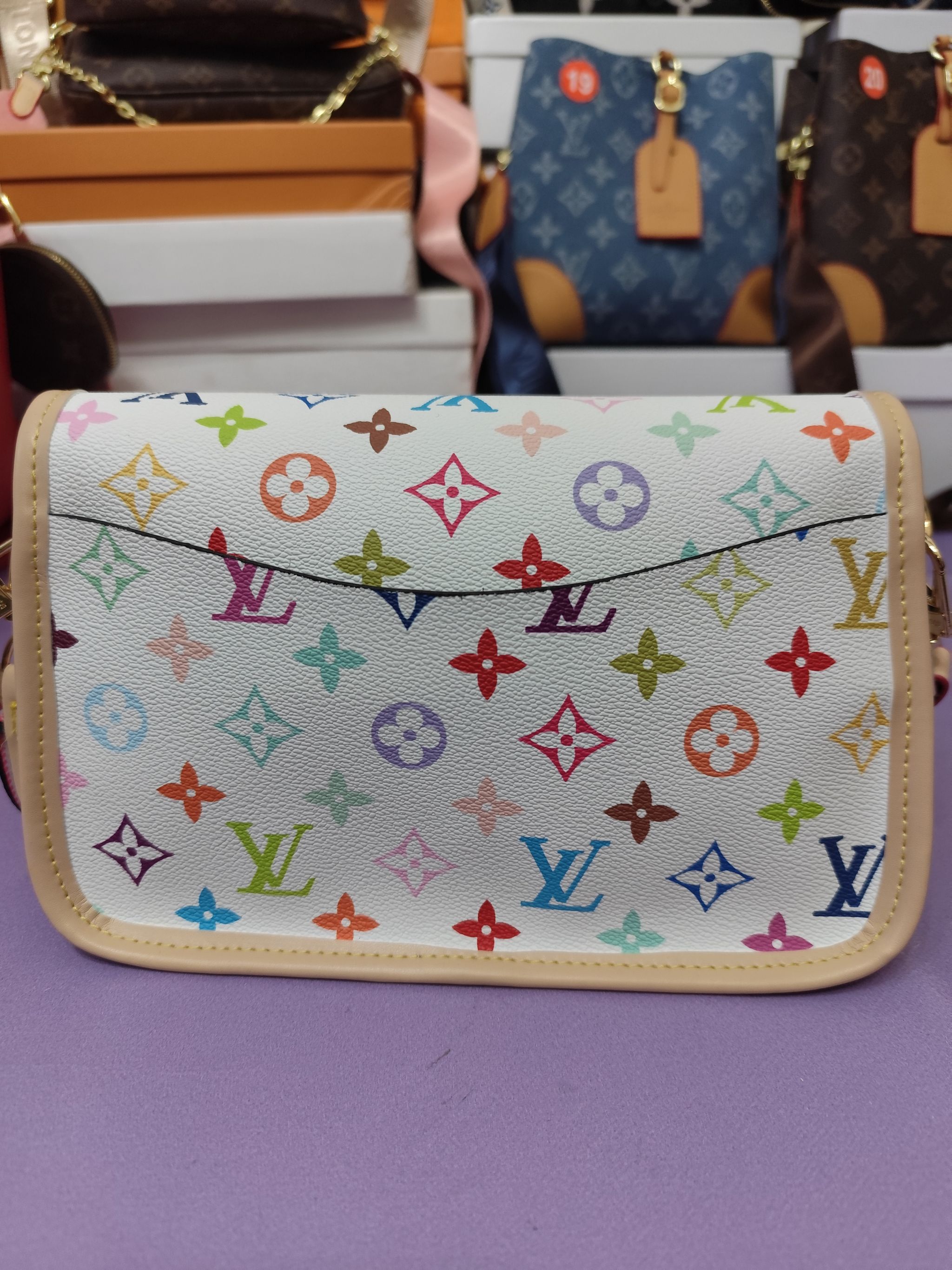 Bolsos LV, modelo Diane, blanco_1