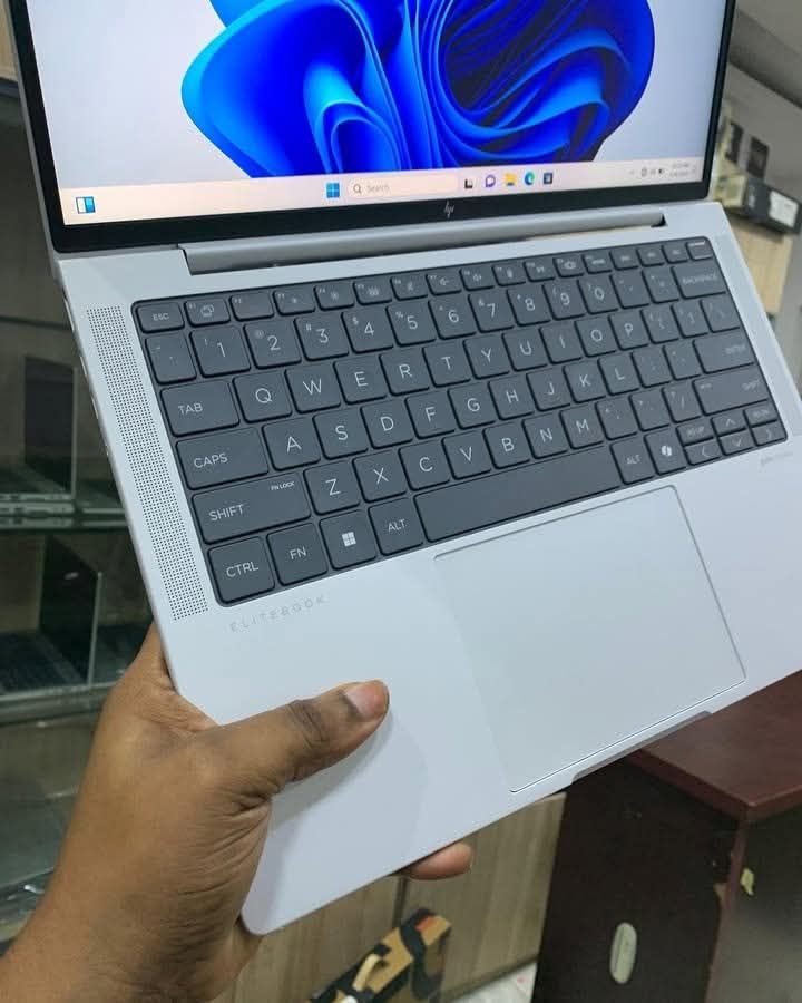2024😍HP NoteBook PC 1040 G11,Intel Core Ultra 5 de 14e génération_1