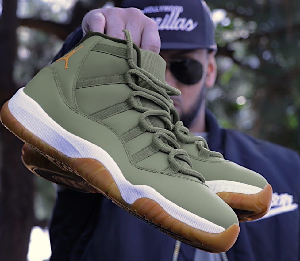  JORDAN 11 RETRO - green_0