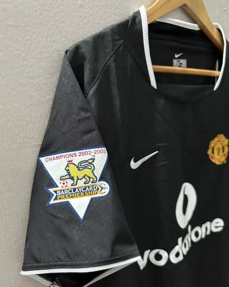 Manchester United 2003/05 Away Shirt (Black)_2