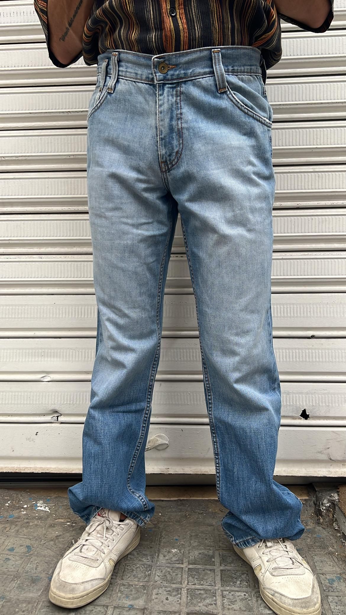 Casual Straight Cut Jeans_0