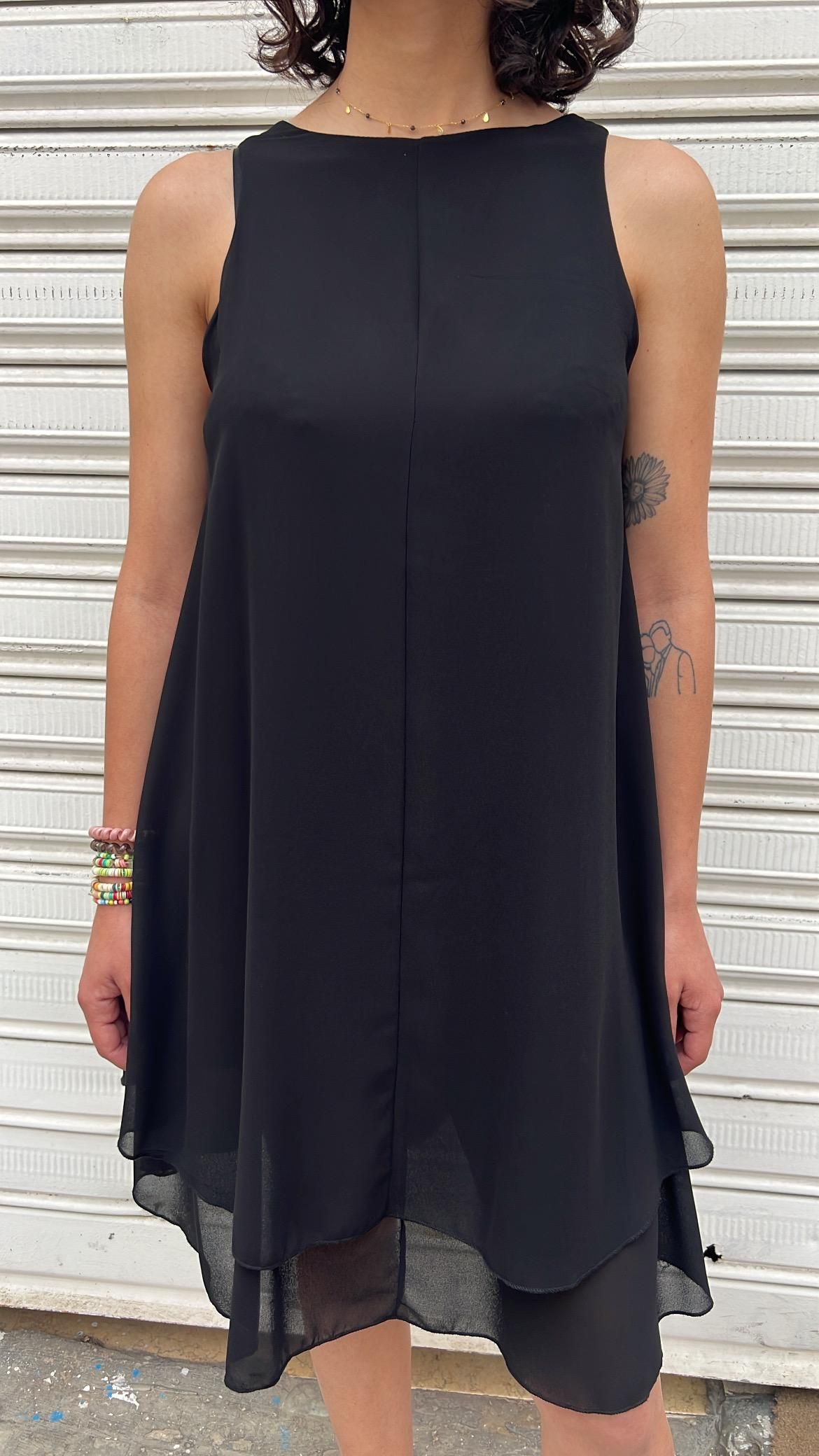 Black Flowy High-Low Dress_0