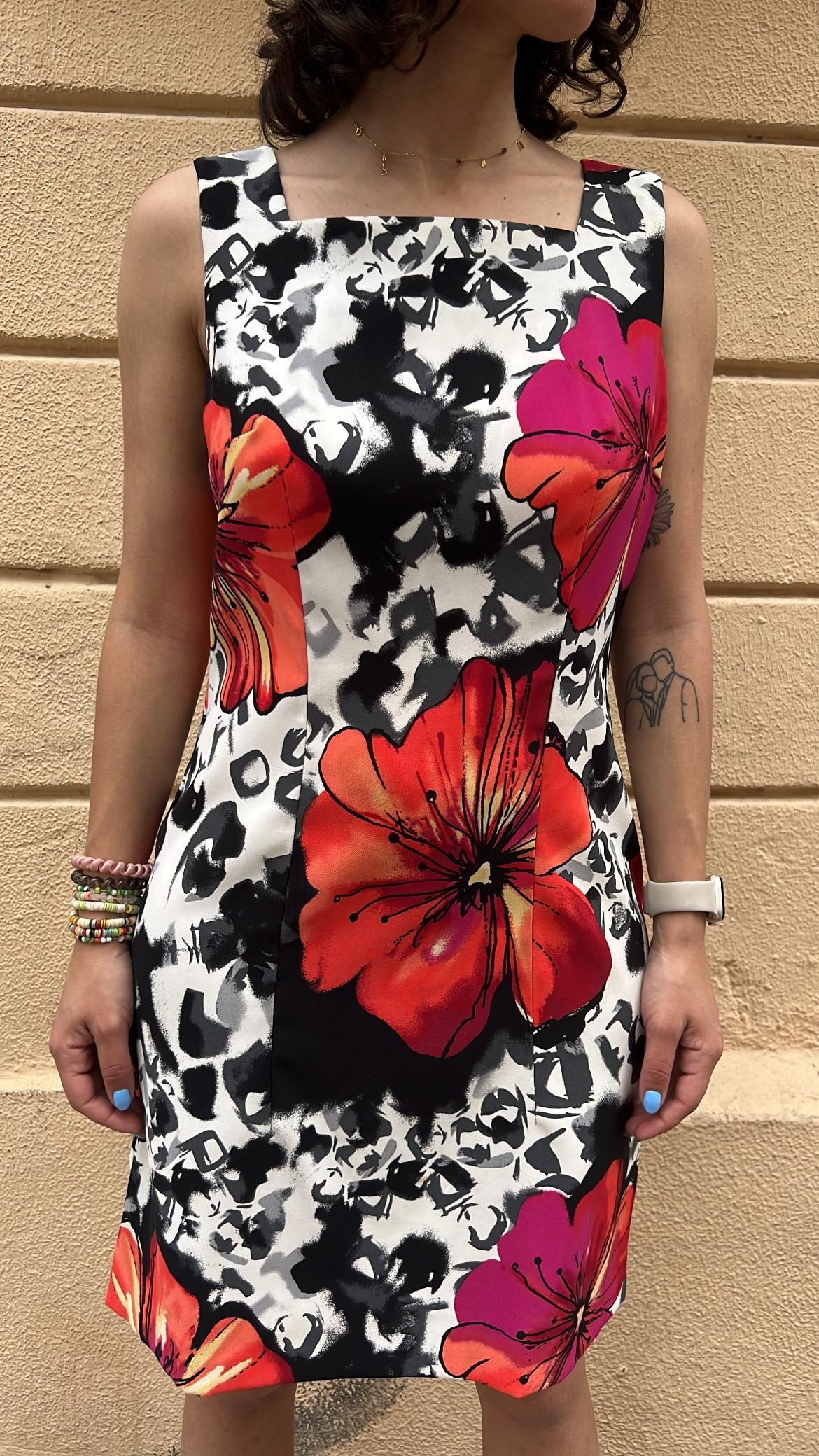 Floral Print Sleeveless Mini Dress_1