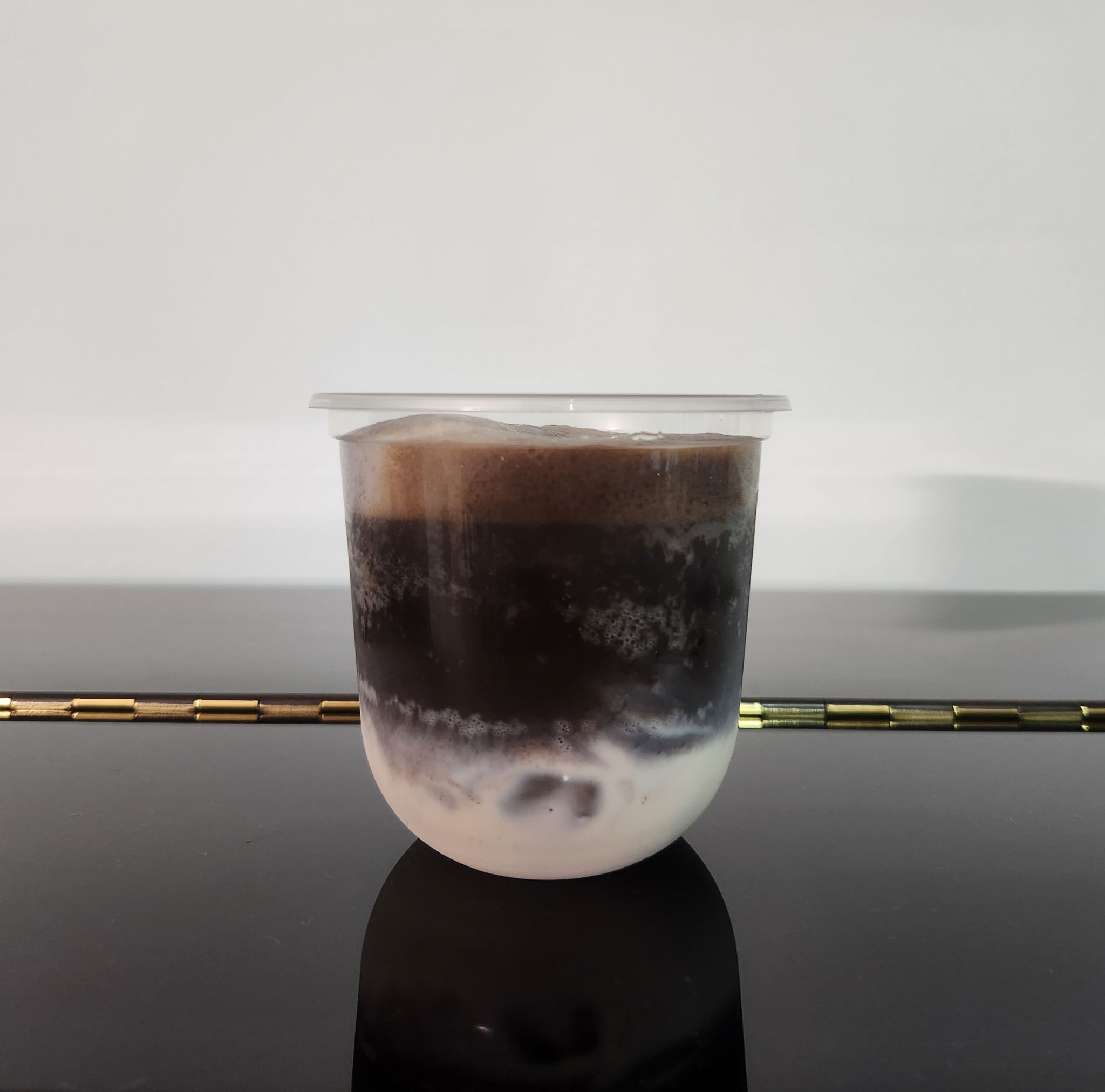 Iced hojicha latte_0