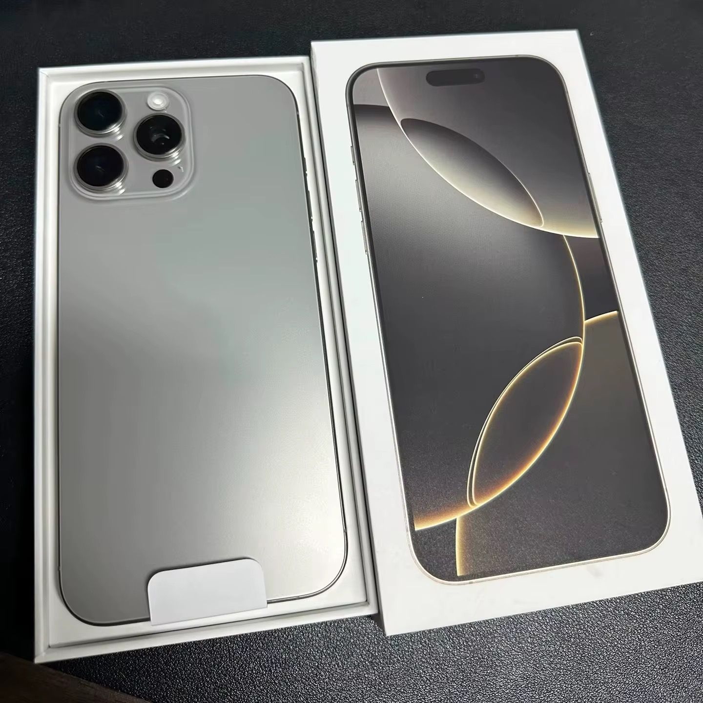 iPhone 16 pro max _1