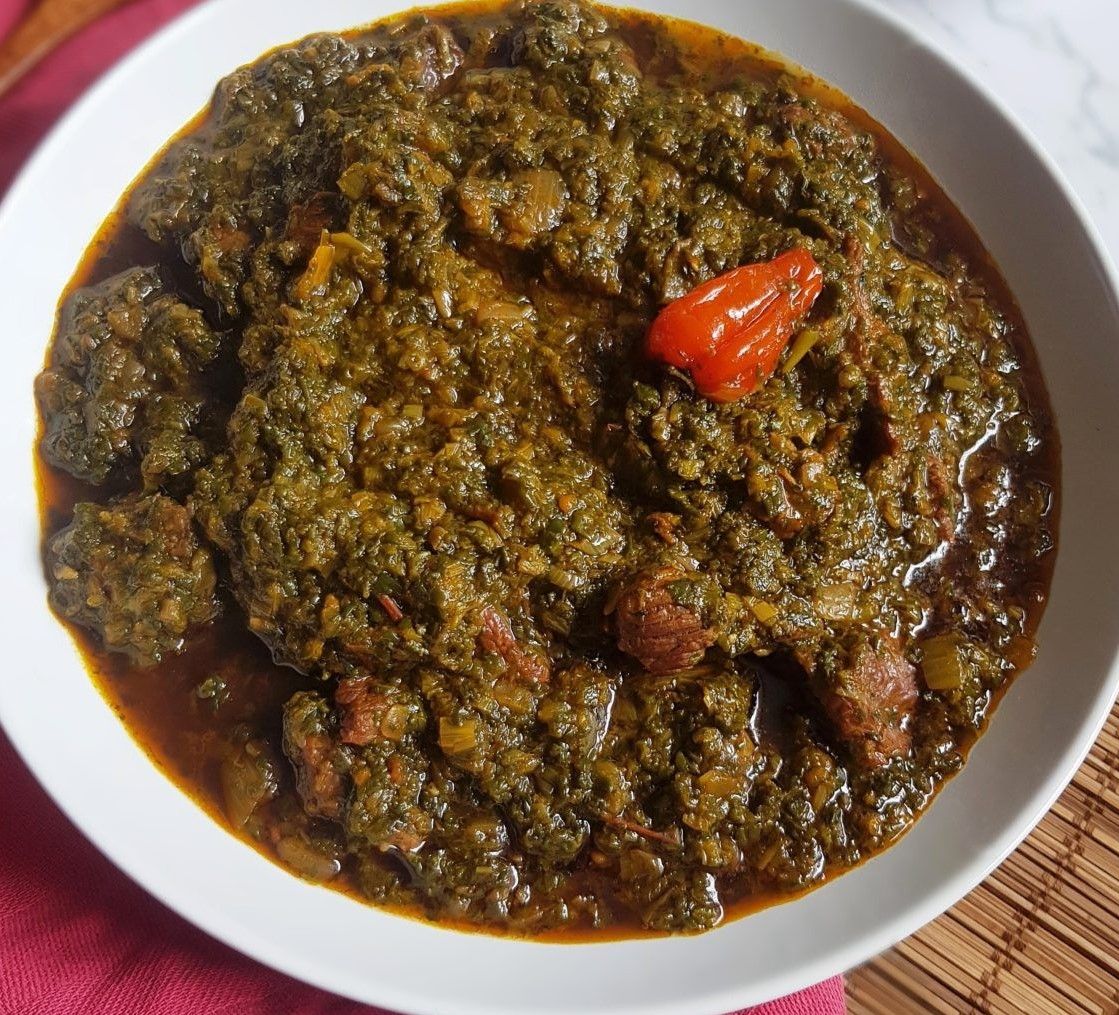 feuille de manioc _0