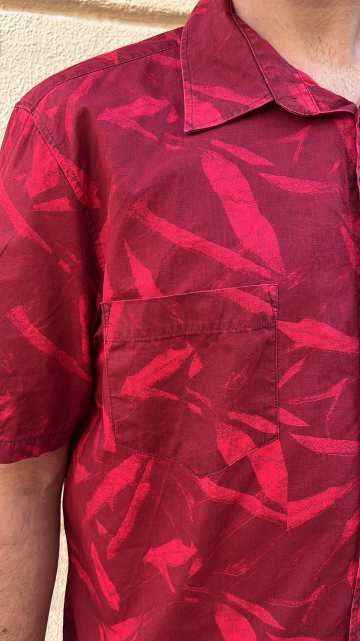 Red Tropical Leaf Print Shirt_0