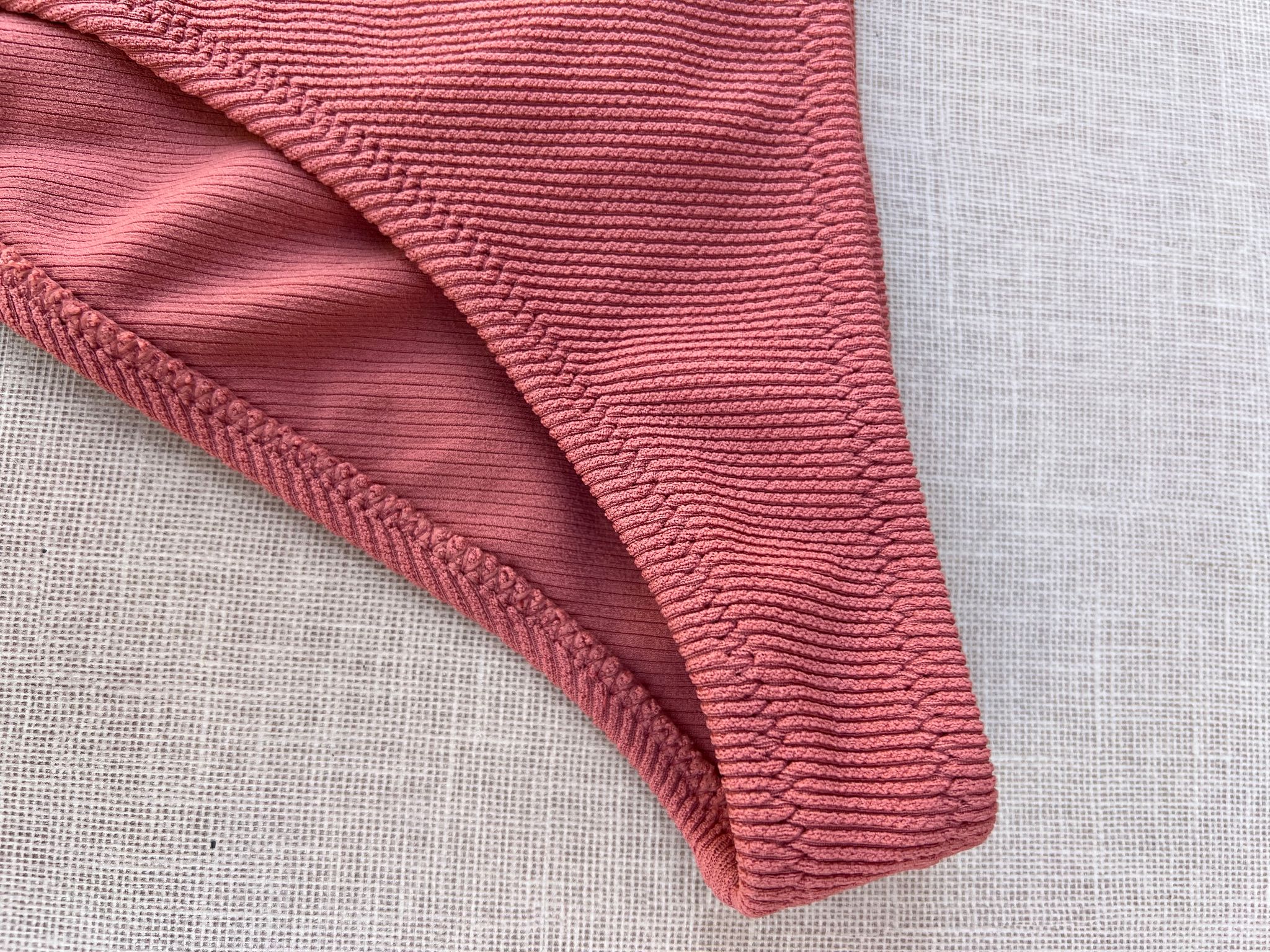 Candy Pink Ribbed V-Cut Bikini Bottoms_1