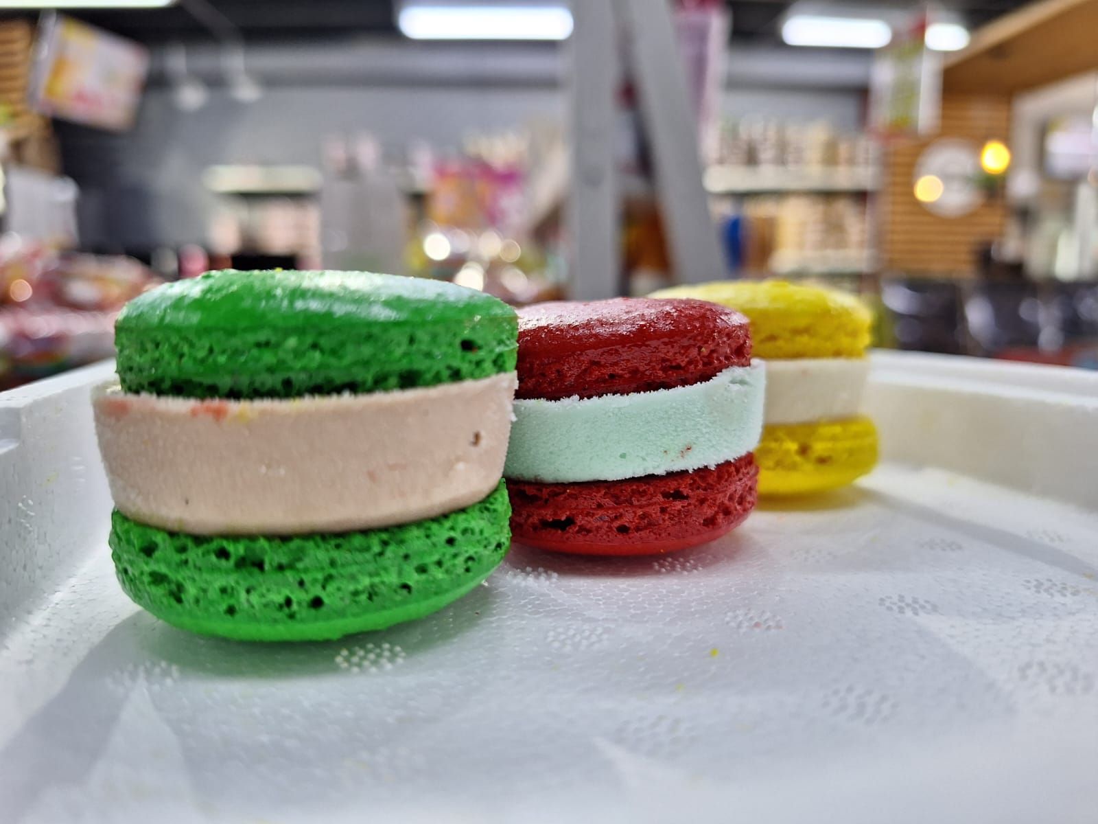 Ice Cream Macarons_0