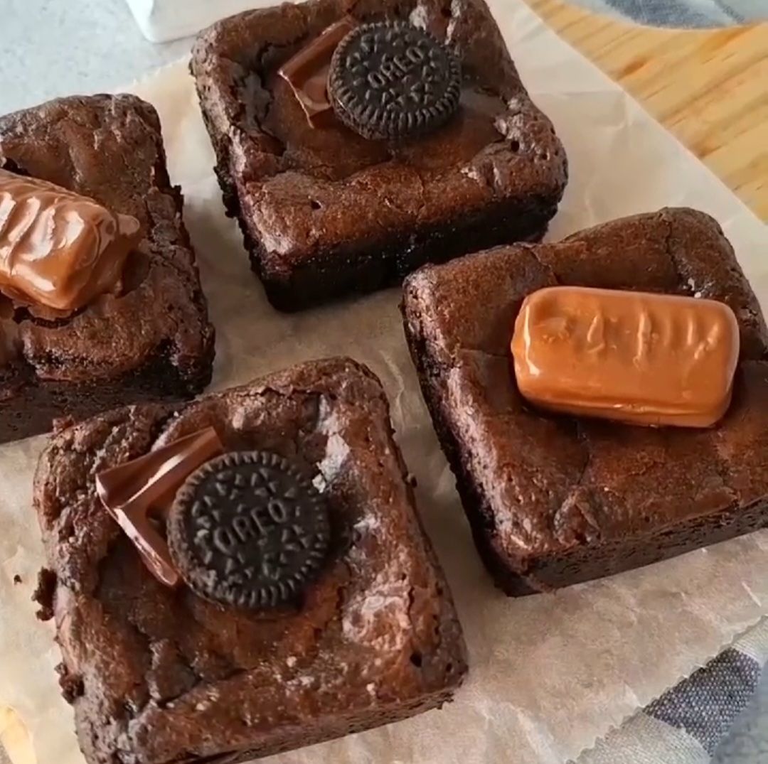 Stuffed Brownies/ Blondies Cubes_0