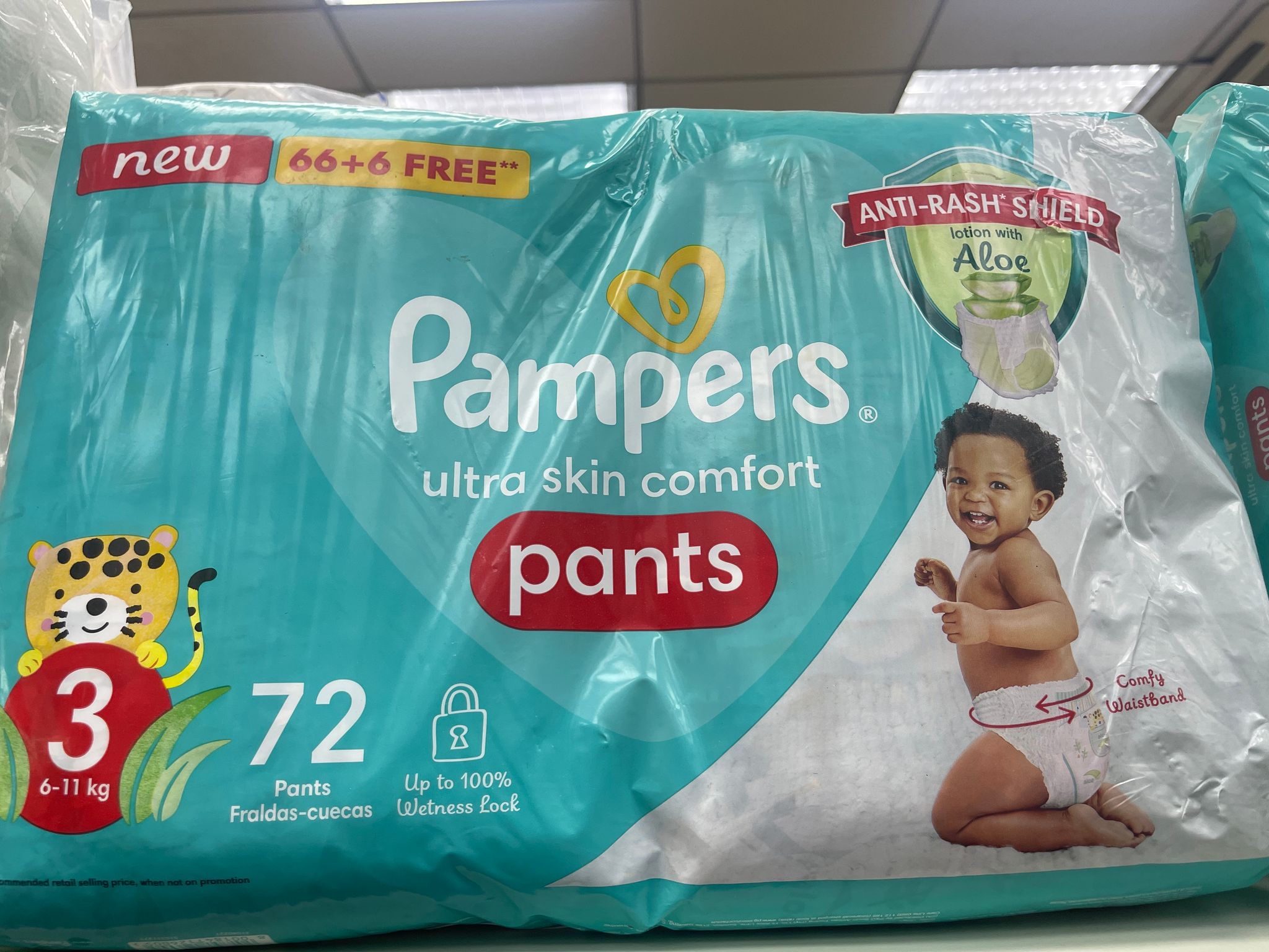 Pampers Pants N3 6-11kg 72'S_0