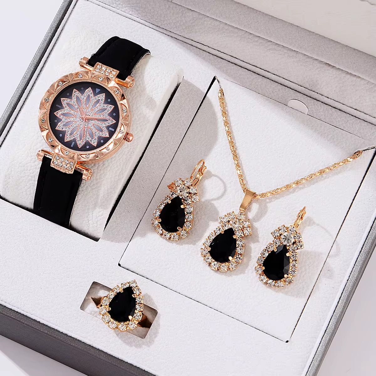 Women's 5-piece Set Zircon Fashion Set Personalized Gift Love Heart Shaped Pendant Necklace Watch Crystal Jewelry Set for Women _0