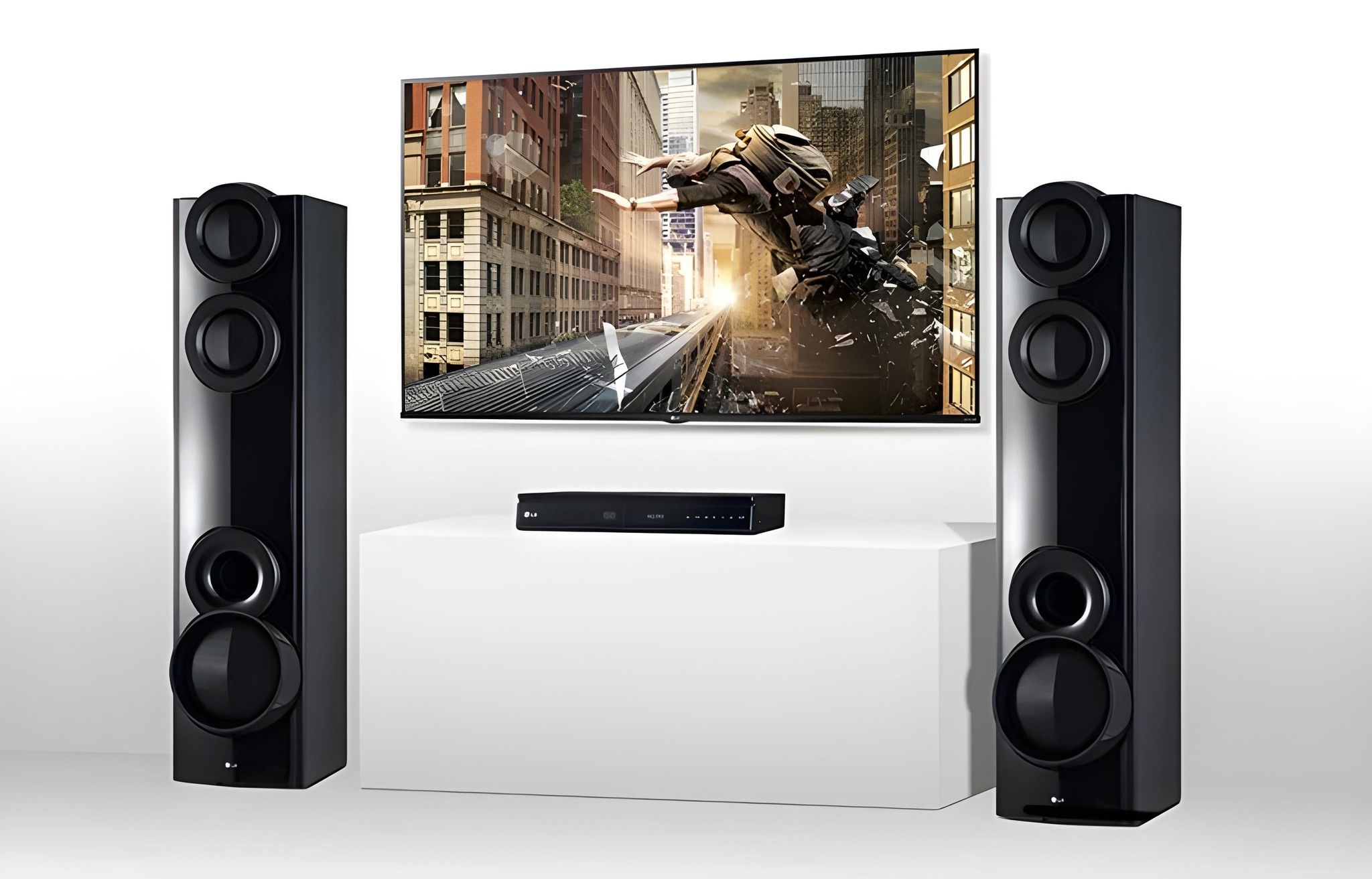 SYSTÈME HOME CINÉMA DOTÉ D’UNE PUISSANCE DE SORTIE DE 1000 W, DE 4.2 CANAUX, D’UN DOUBLE CAISSON DE BASSES, D’UNE ENTRÉE AUXILIAIRE ET DE L’ENREGISTREMENT DIRECT USB_0