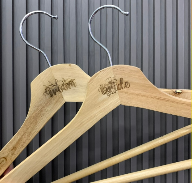Engraved Hanger (pair)_1