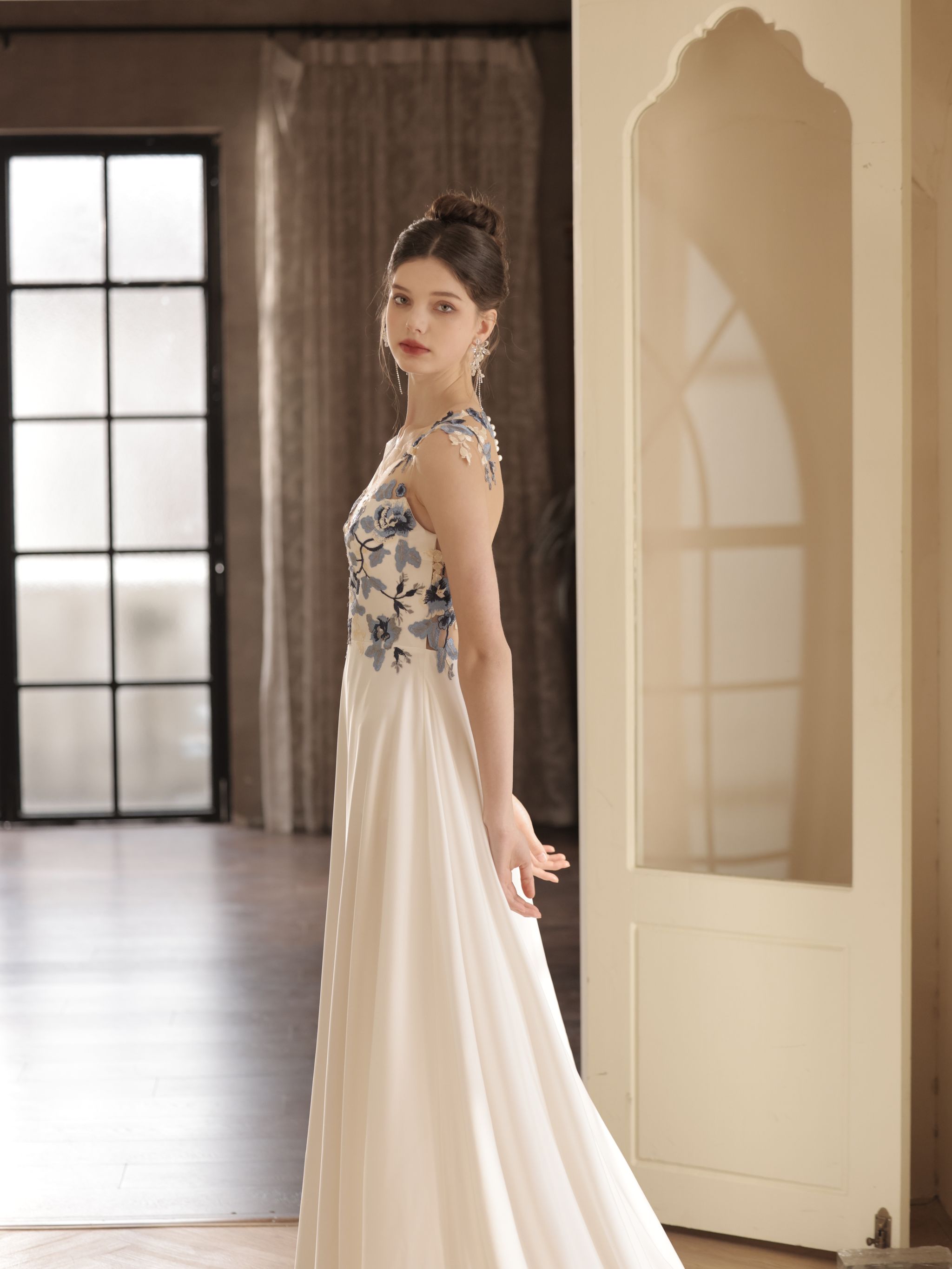 The Porcelaine Wedding Dress #0_4