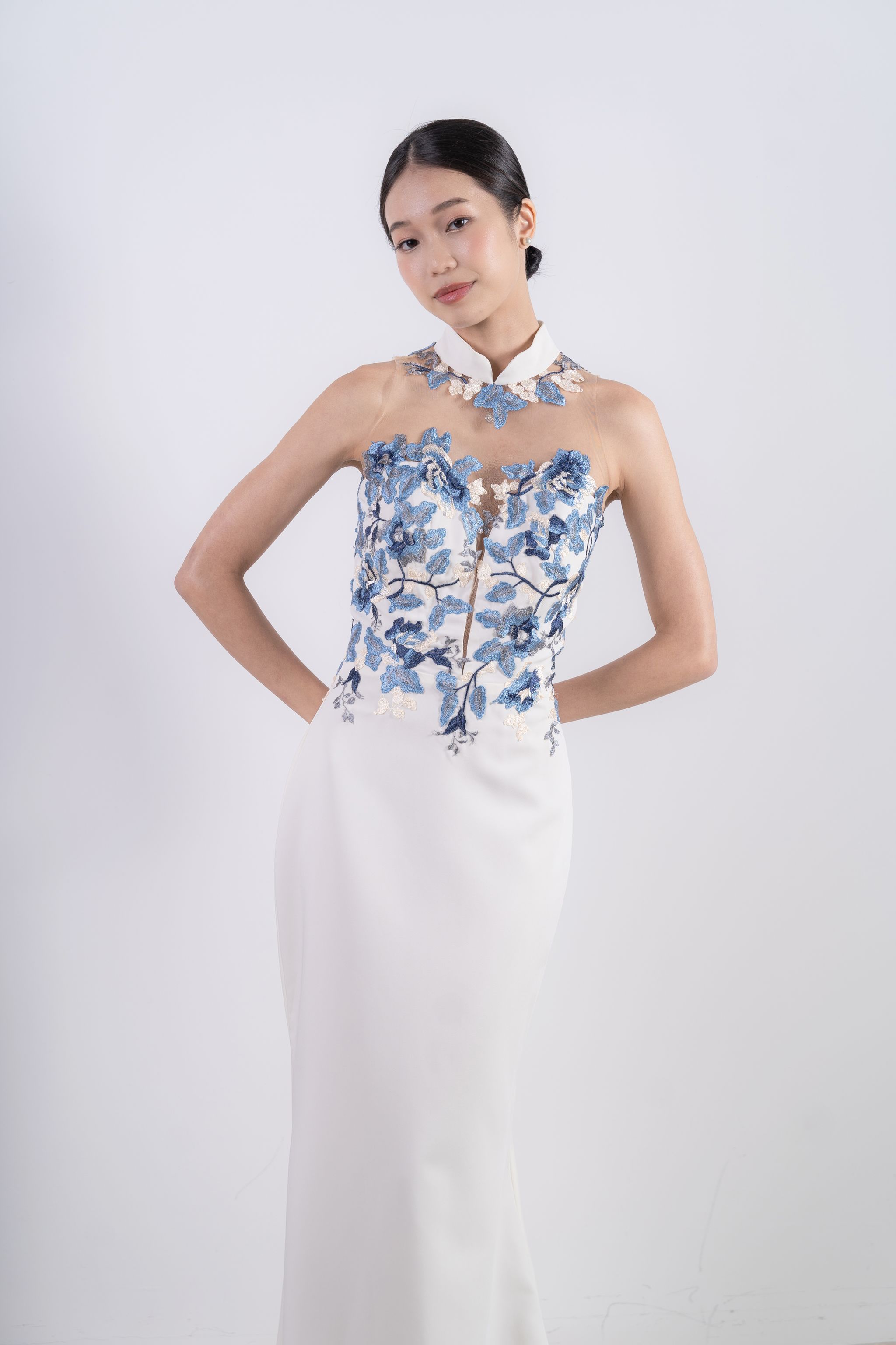 The Porcelaine in Satin #1_12