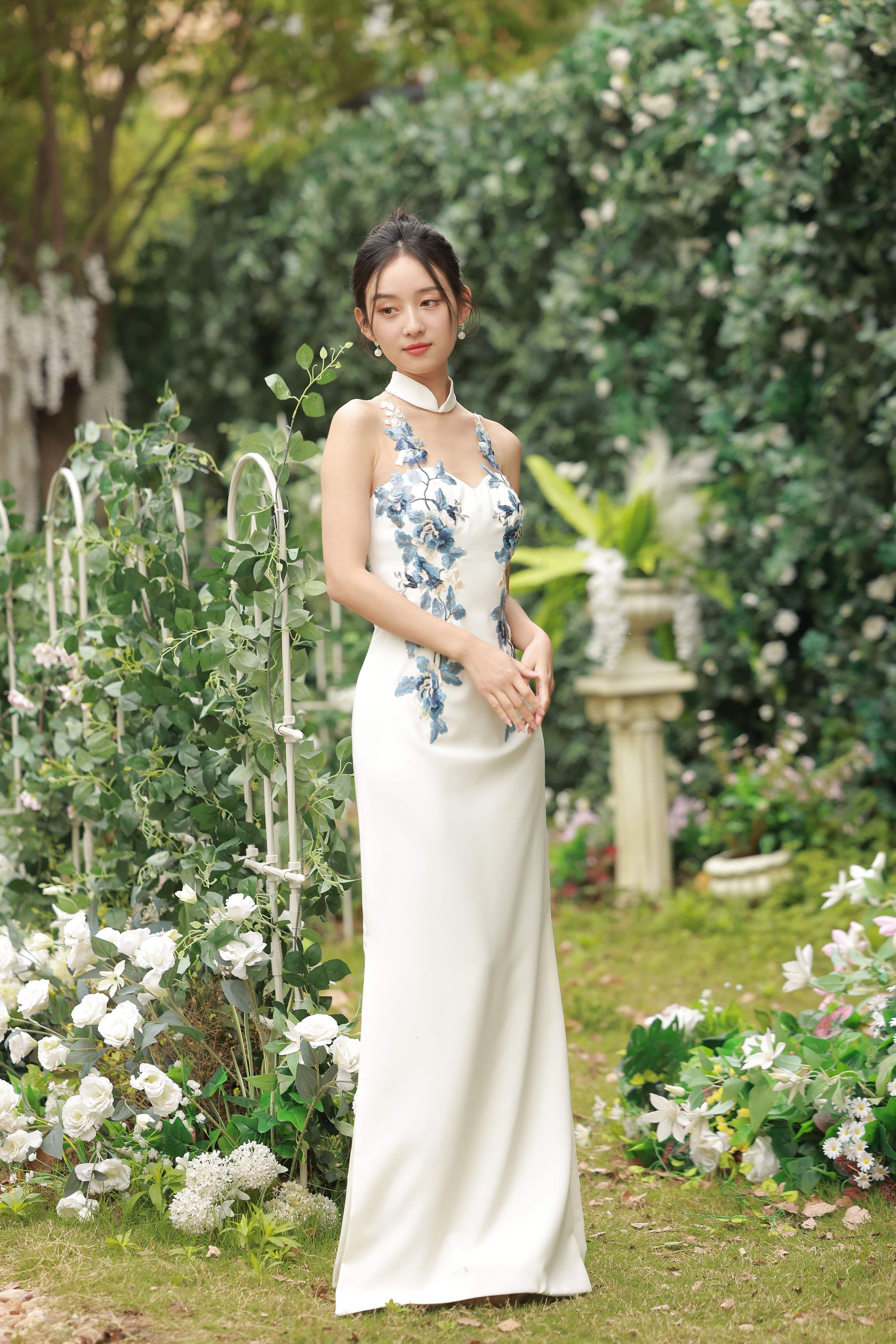 The Porcelain in Satin #9_4