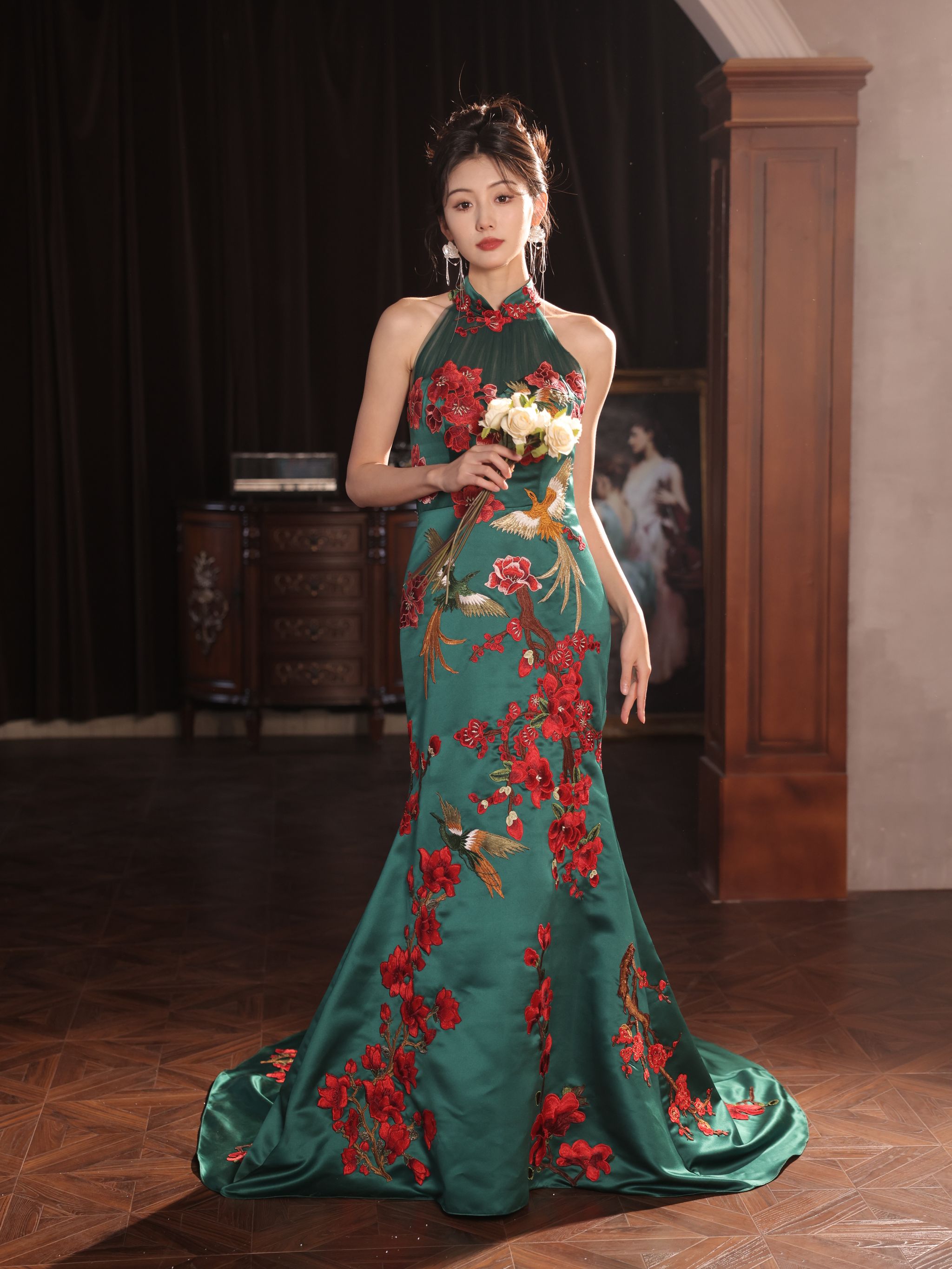 Folklore Cheongsam in Emerald _5