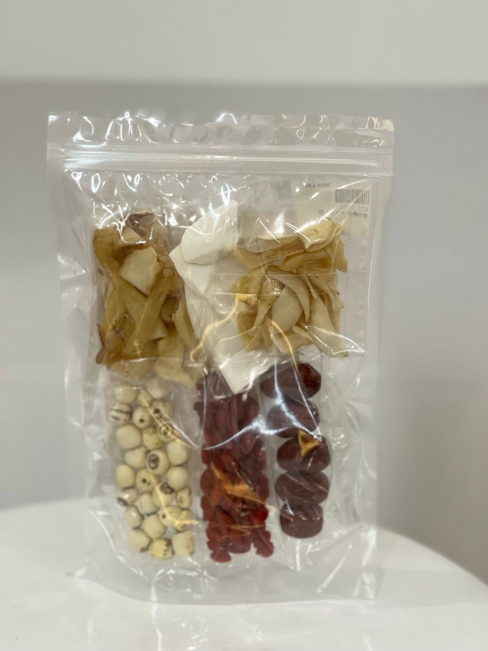 Black Fungus, Peanut, and Lotus Root Soup 黑木耳花生莲藕汤_1