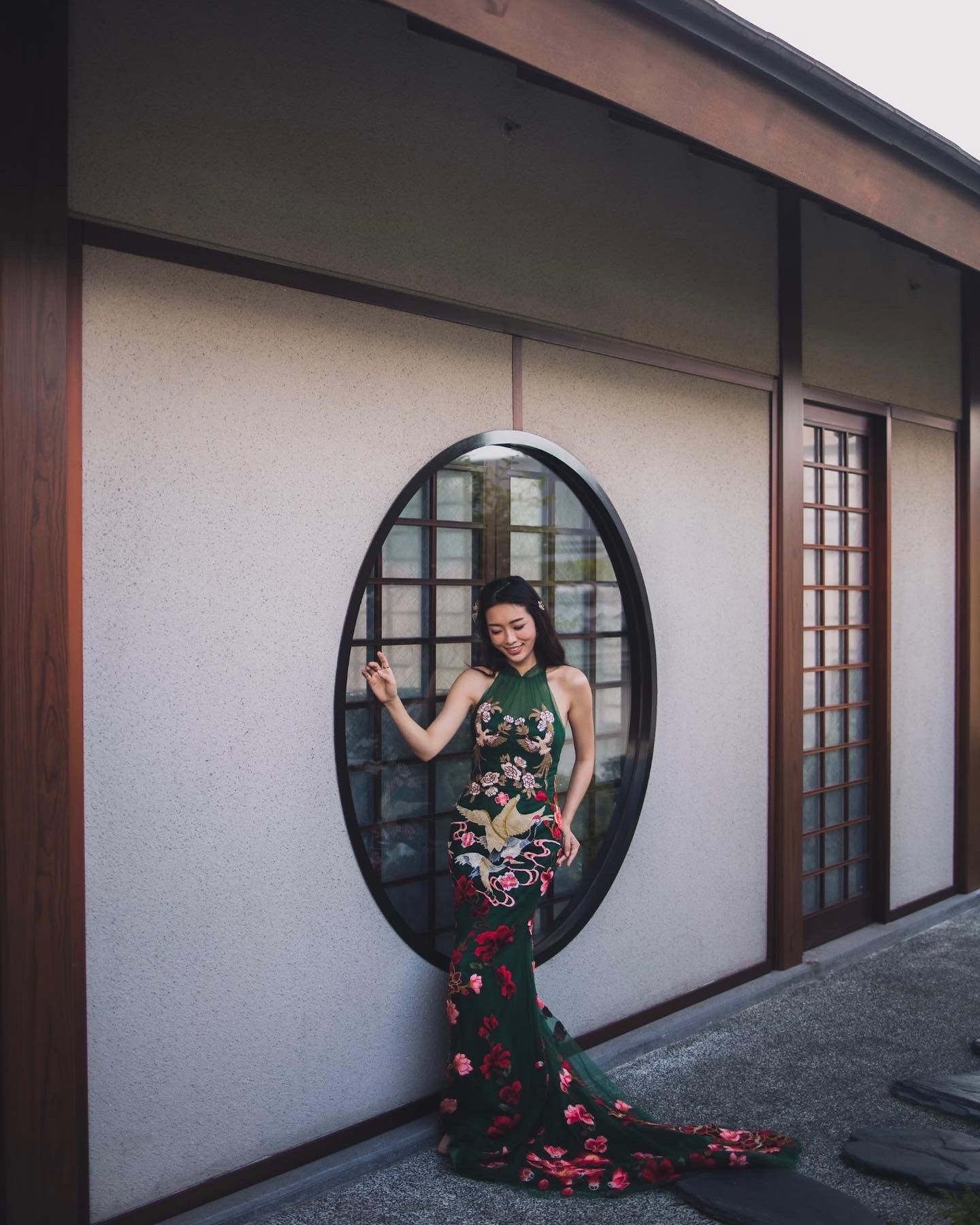 Folklore Cheongsam in Emerald _5