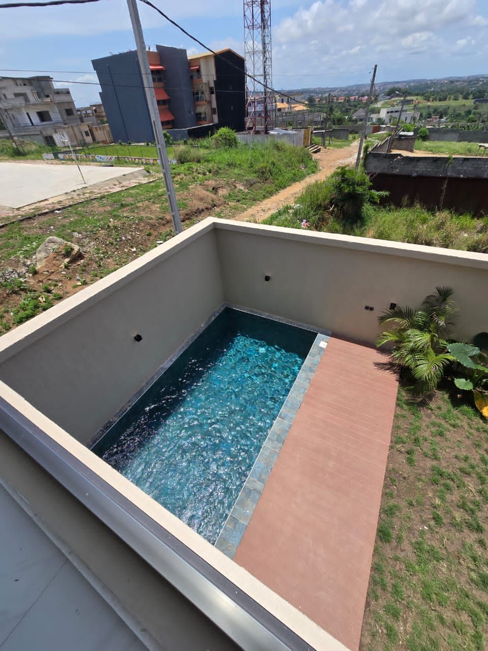Riviera_Abbata | Triplex de 8 pièces | 350 millions CFA | + de détails en description _3
