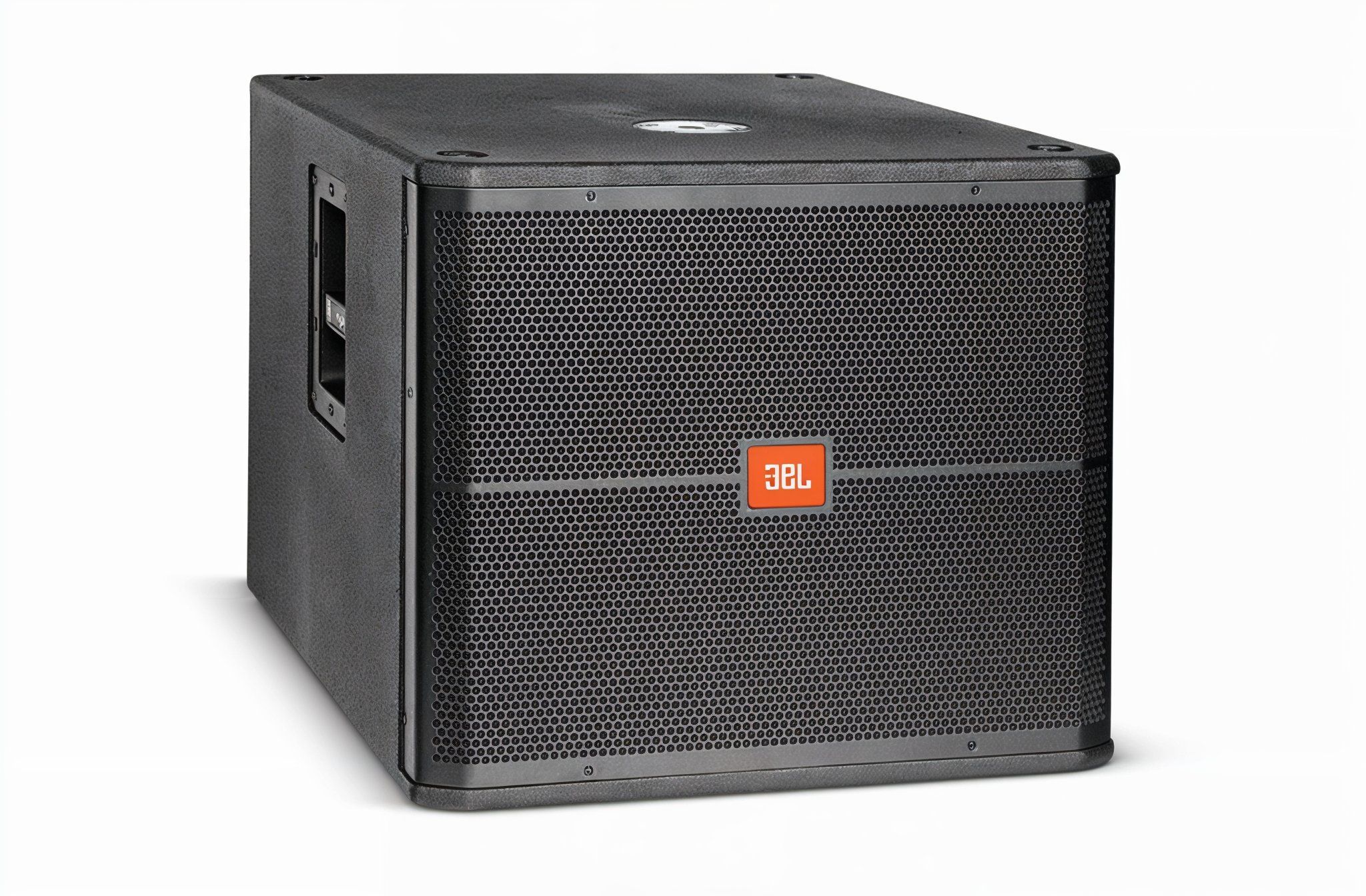Le JBL SRX718S_1
