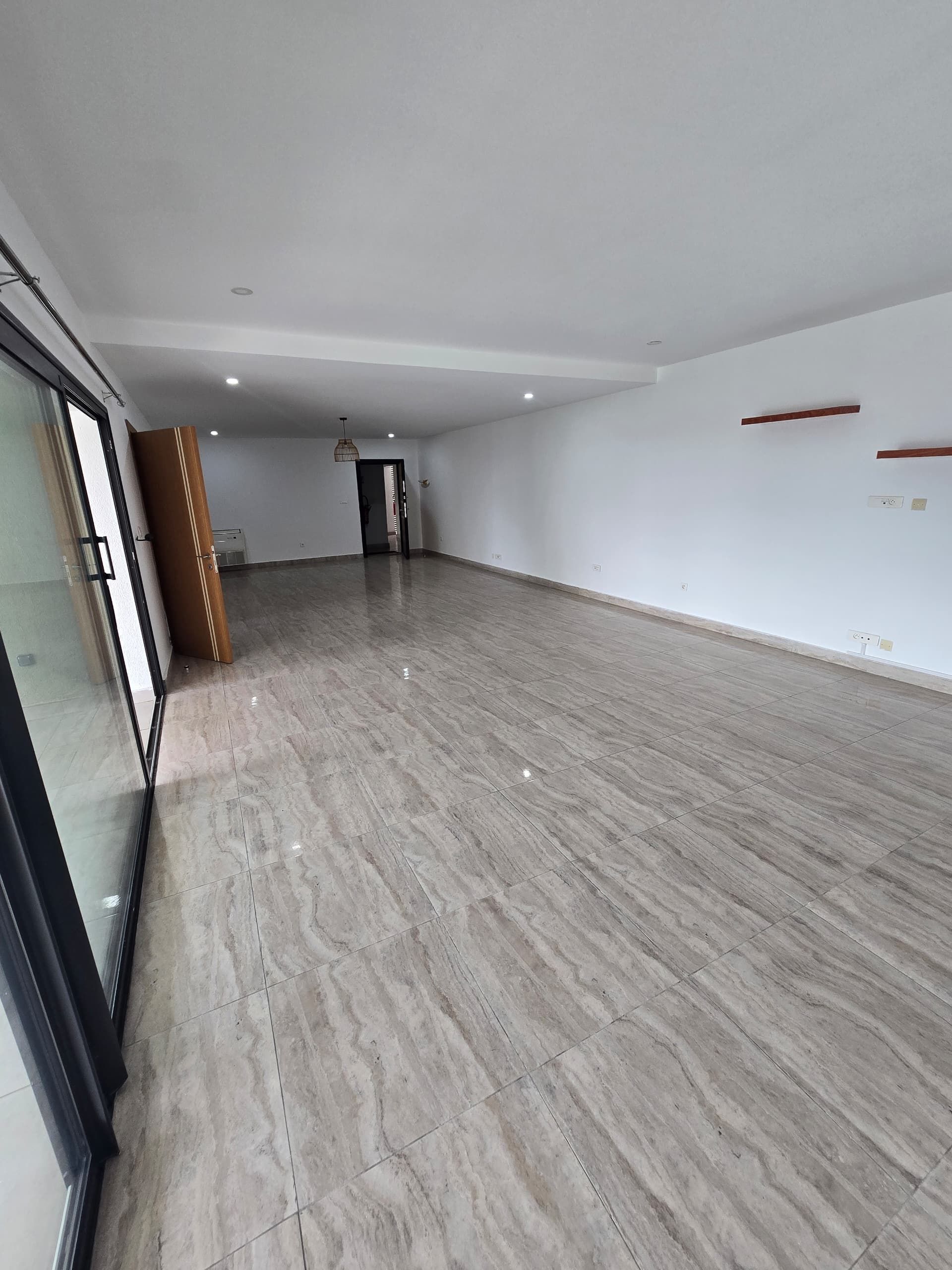 Marcory_Zone 4 | Appartement de 4 pièces | 260 millions CFA | + de détails en description _5