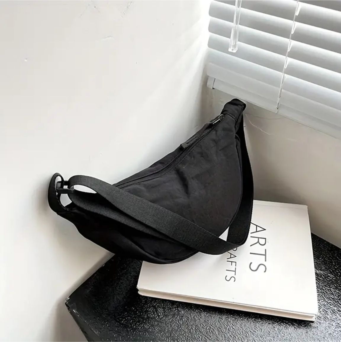 Simple Nylon Crossbody Bag, Lightweight Shoulder Bag_4