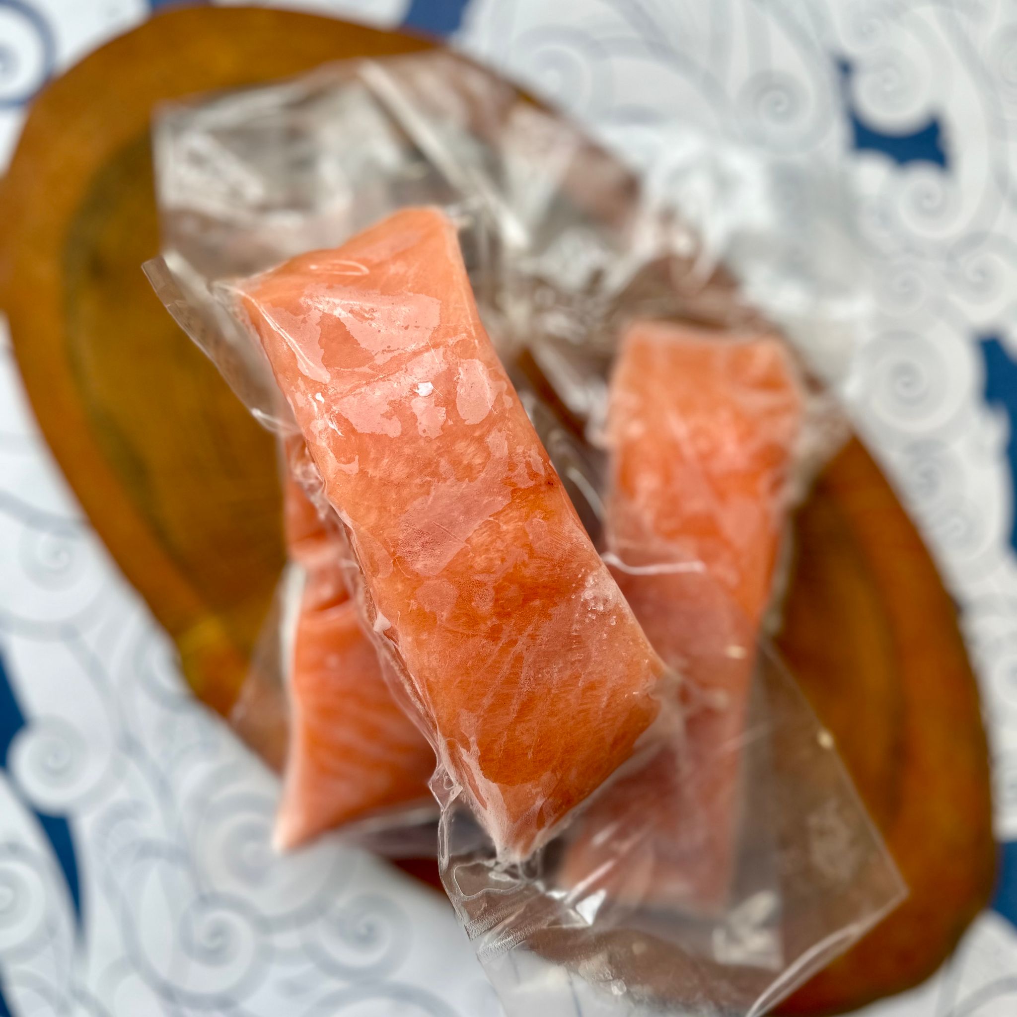 Zalmmoten met vel 200 gr_1