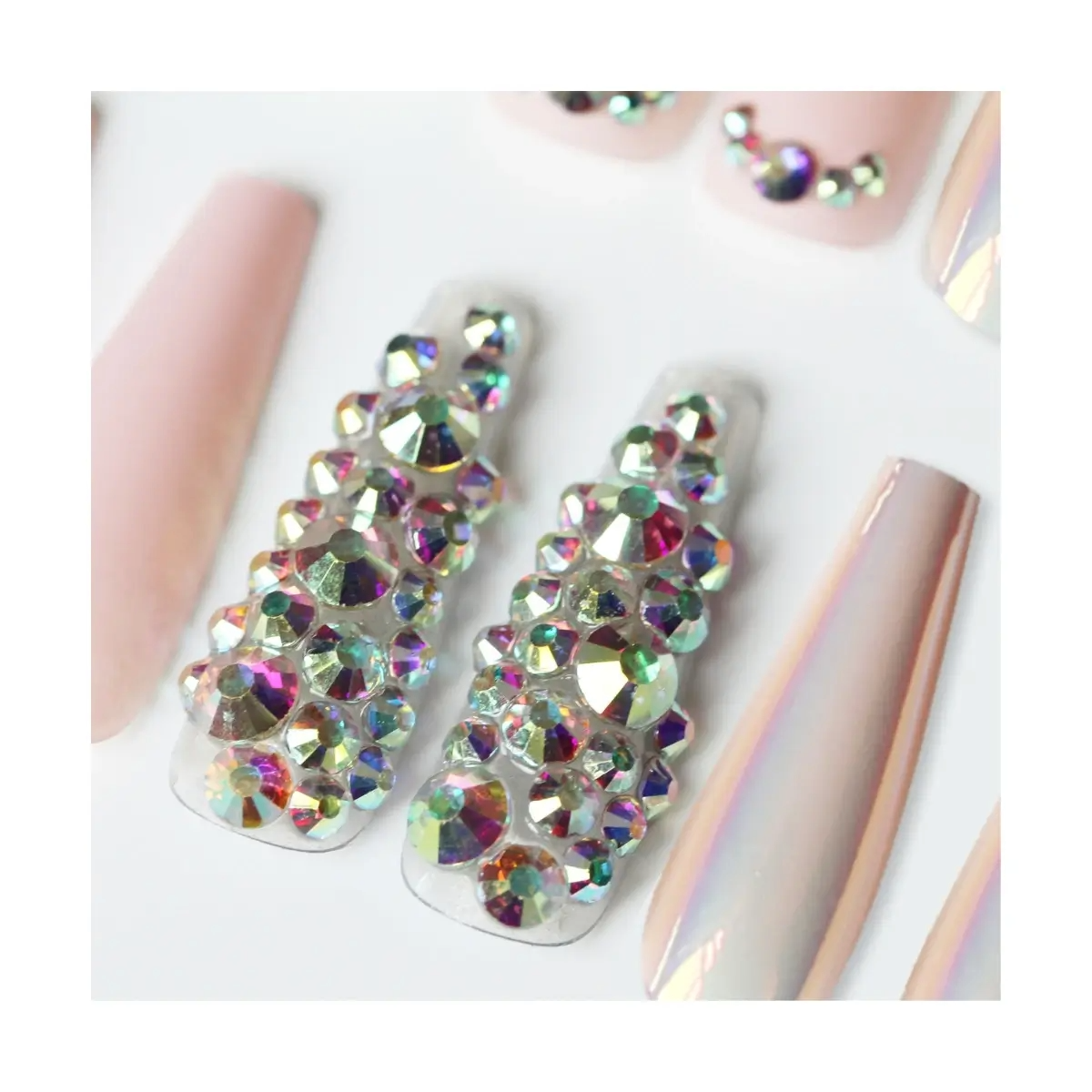 SET DE UÑAS 30 U GOMA Y STICK ROSA/METAL/PIEDRA (6936505103035)_0